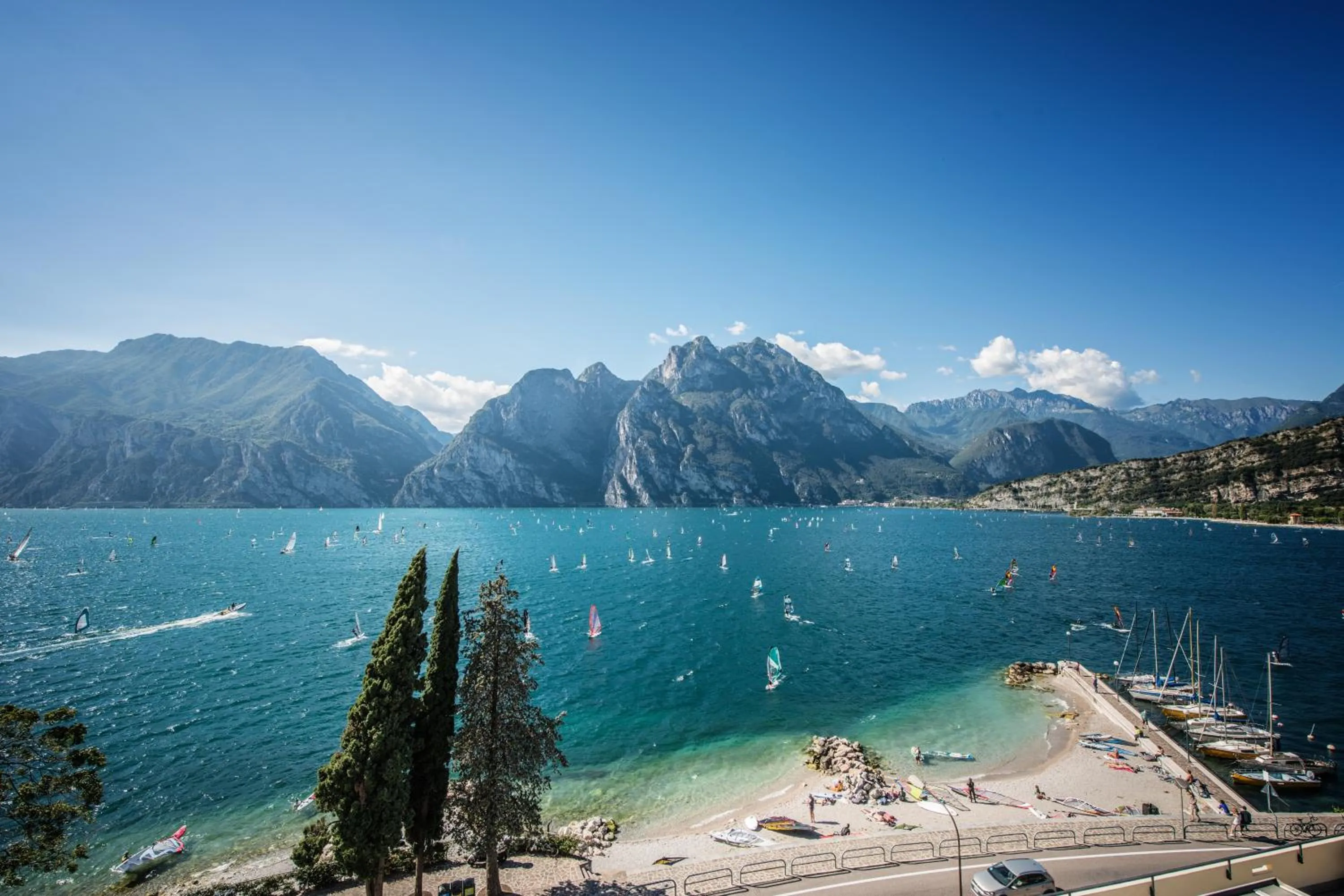 Facade/entrance in Torbole Aparthotel