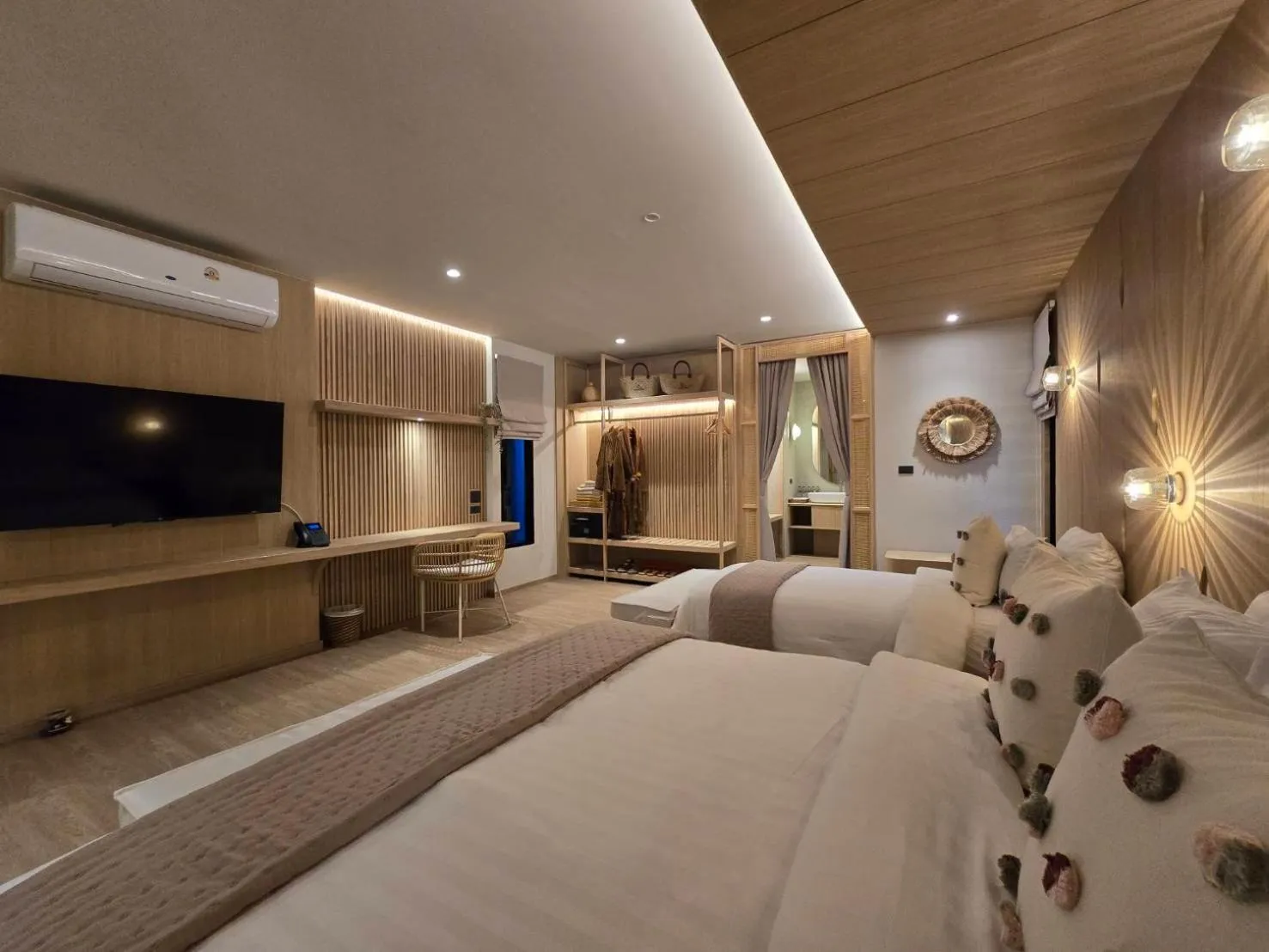 Bed in Cocohut Beach Resort Koh Phangan