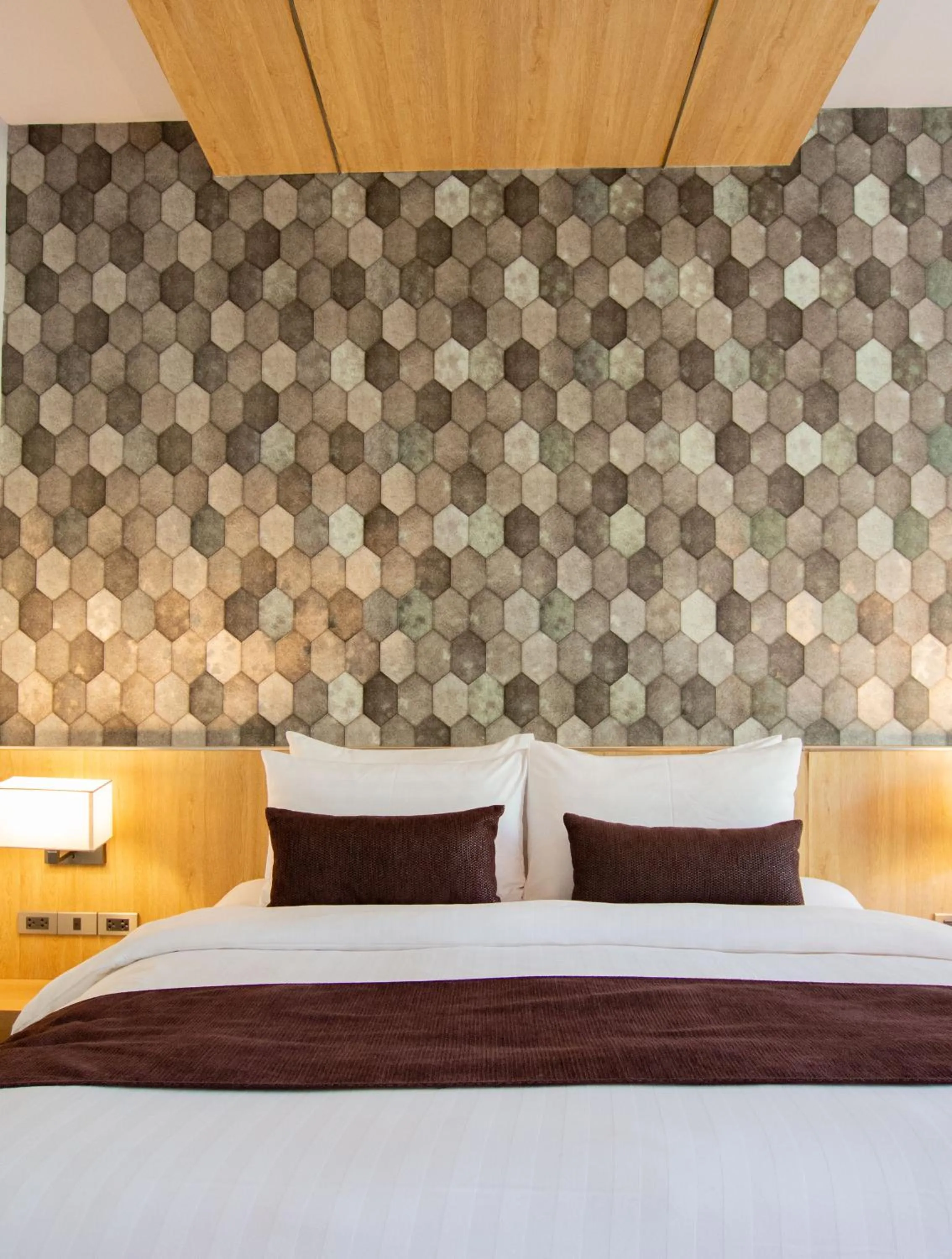 Bed in Cocohut Beach Resort Koh Phangan