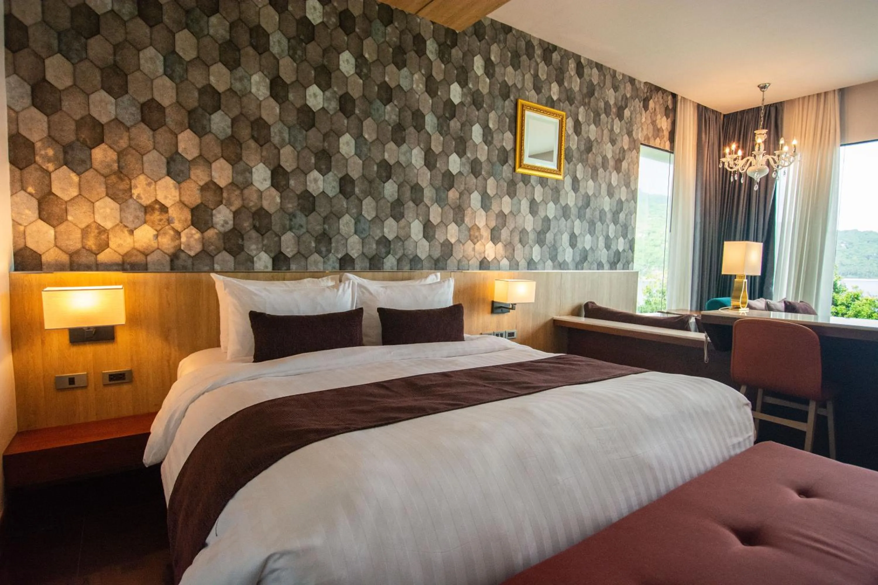 Bed in Cocohut Beach Resort Koh Phangan