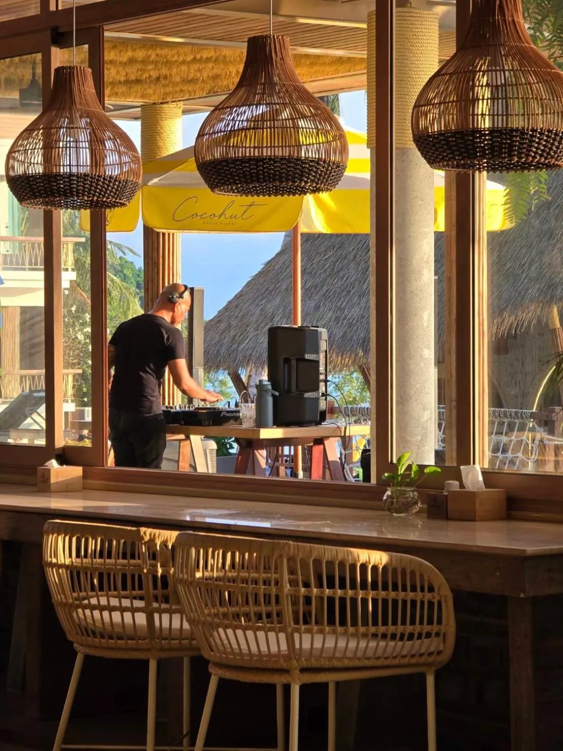 Restaurant/places to eat in Cocohut Beach Resort Koh Phangan