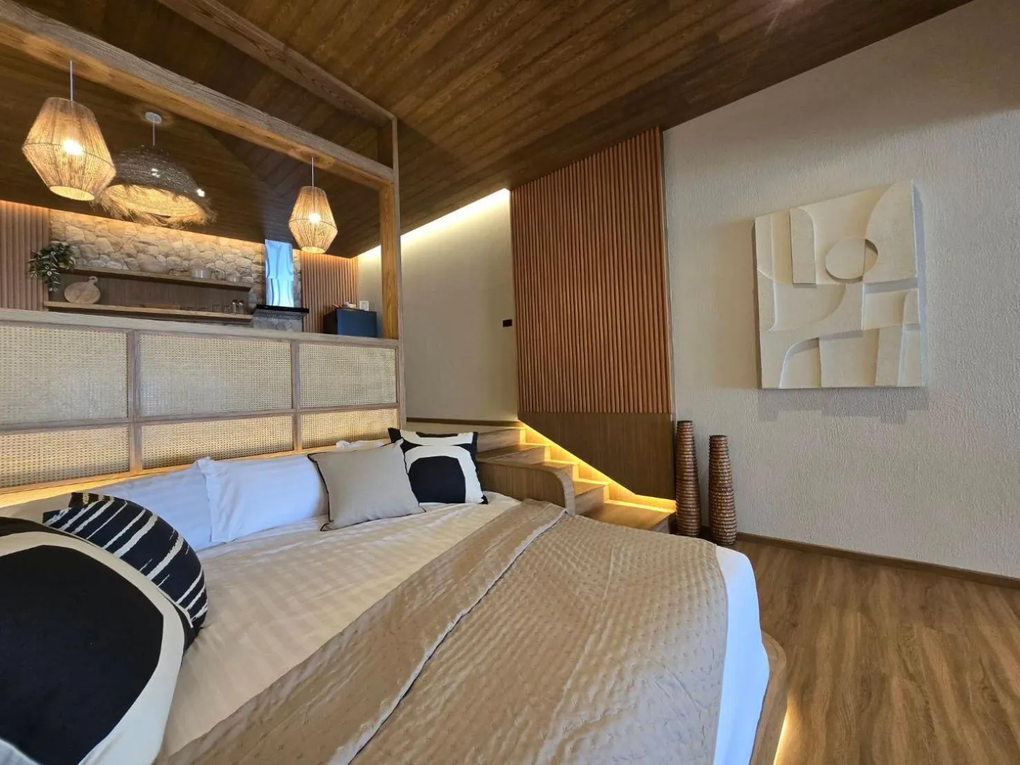 Bed in Cocohut Beach Resort Koh Phangan