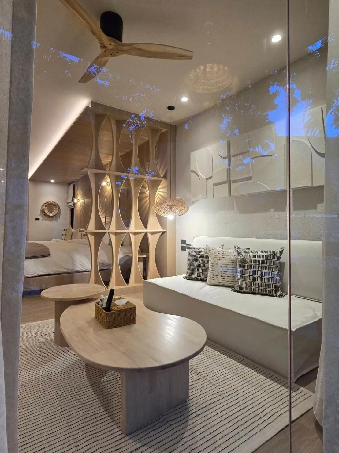 Bed in Cocohut Beach Resort Koh Phangan