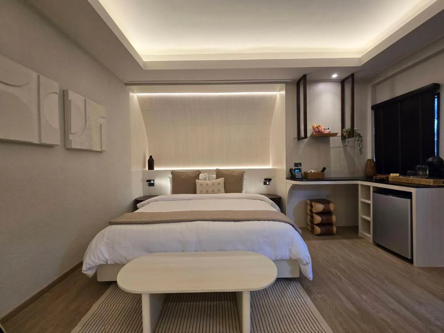 Bed in Cocohut Beach Resort Koh Phangan