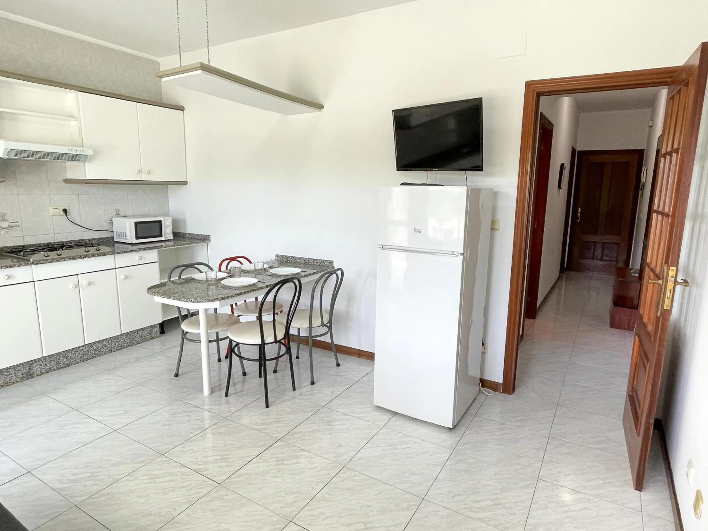 TV and multimedia in Apartamentos Revo Salinas 3000