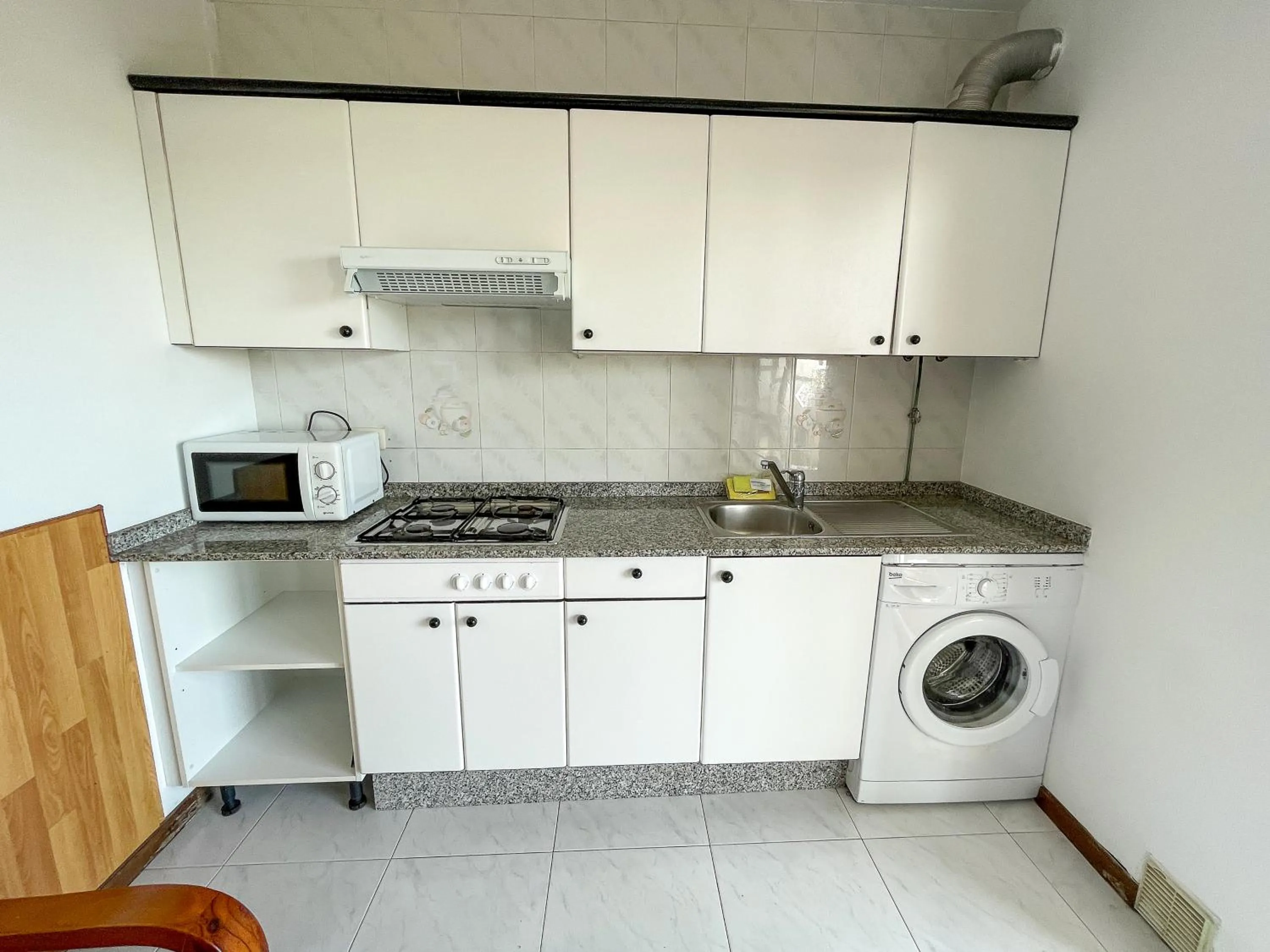 Kitchen or kitchenette in Apartamentos Revo Salinas 3000