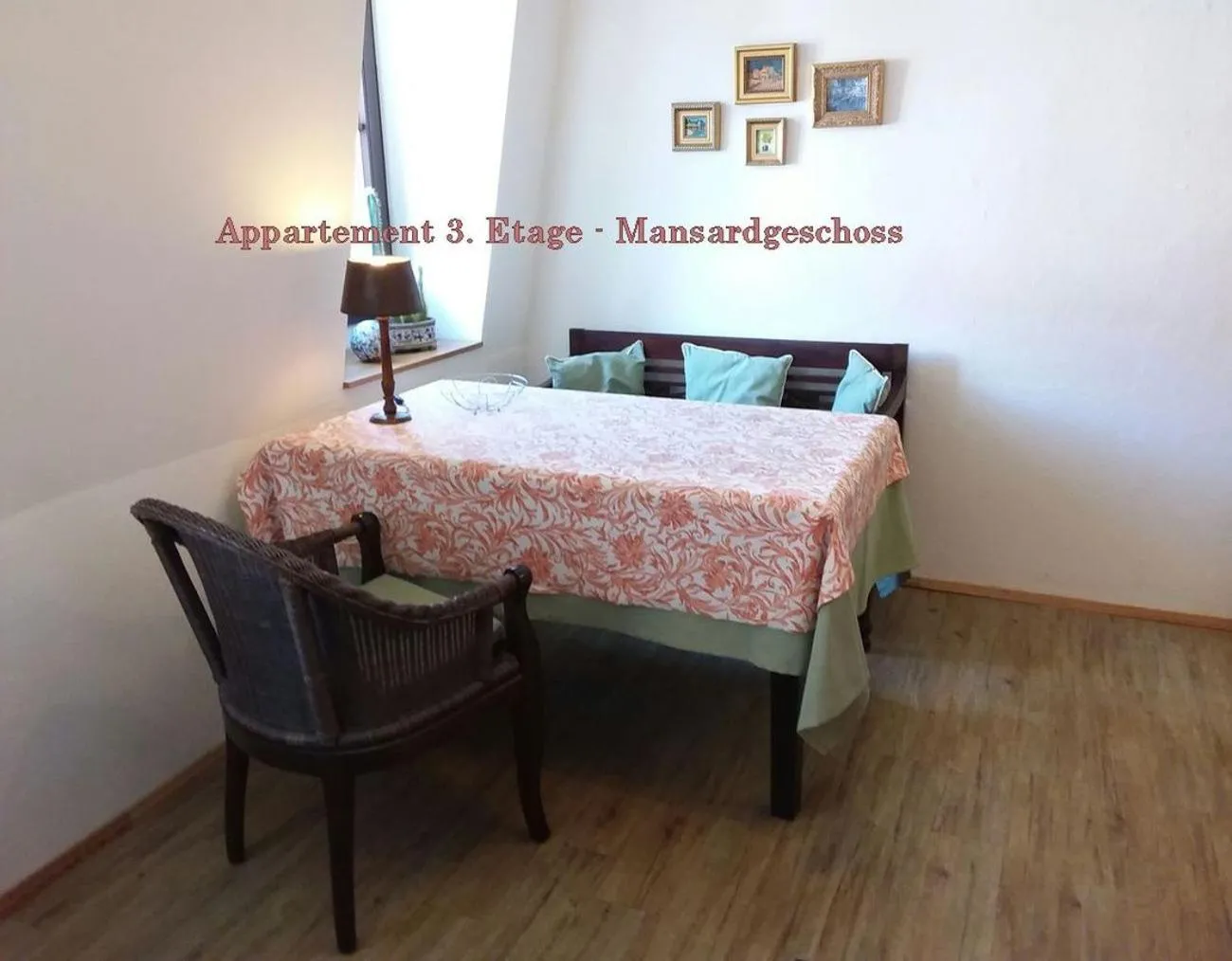 Photo of the whole room in City-Ferienwohnungen-Dresden - zentral gelegen im Haus Louisenstrasse 11 - Dresden-Neustadt