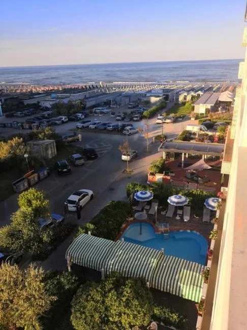 Street view in Golf & Beach Hotel