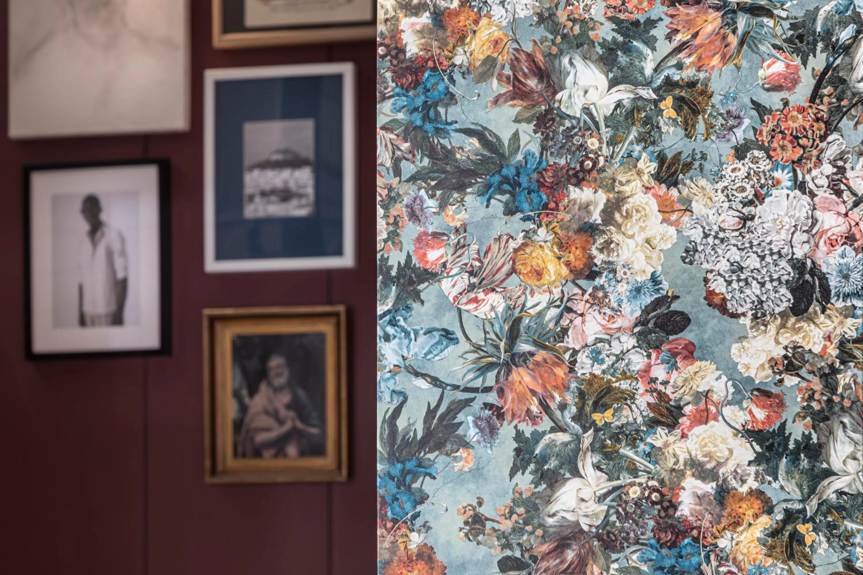 Decorative detail in The Pinnacle Athens