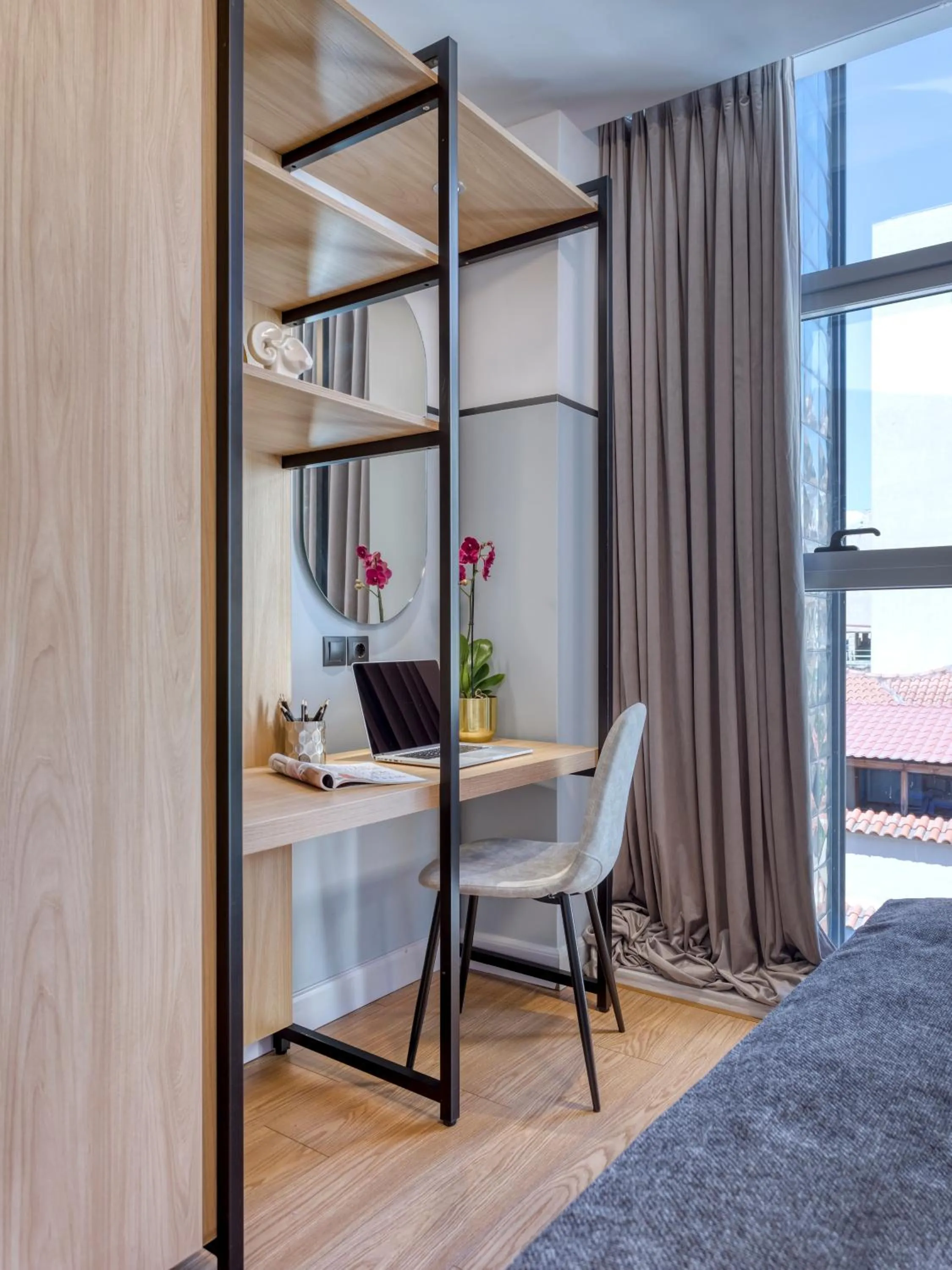 Decorative detail in The Pinnacle Athens