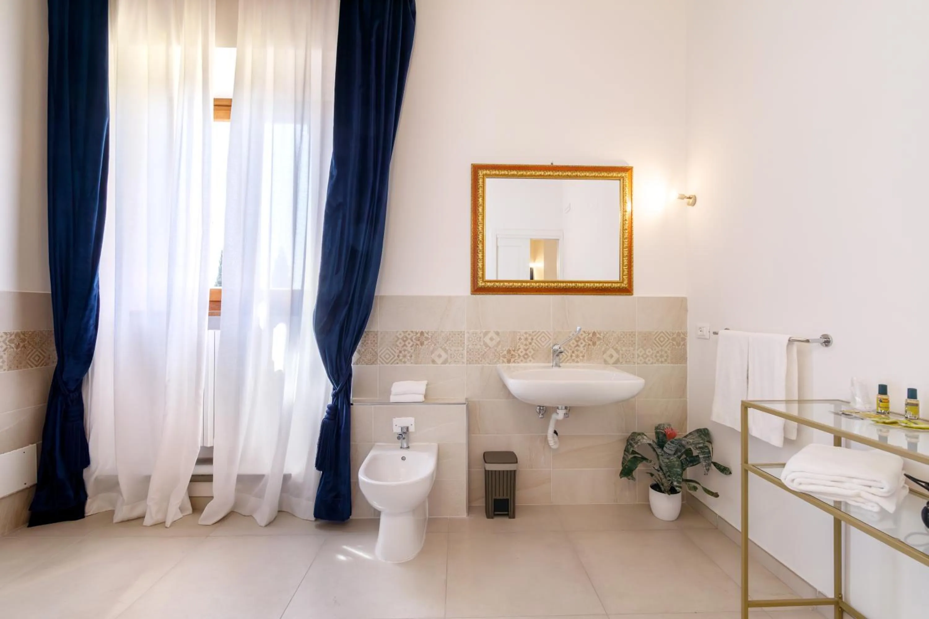 Bathroom in Agriturismo Villa Godenano - Pool&Restaurant