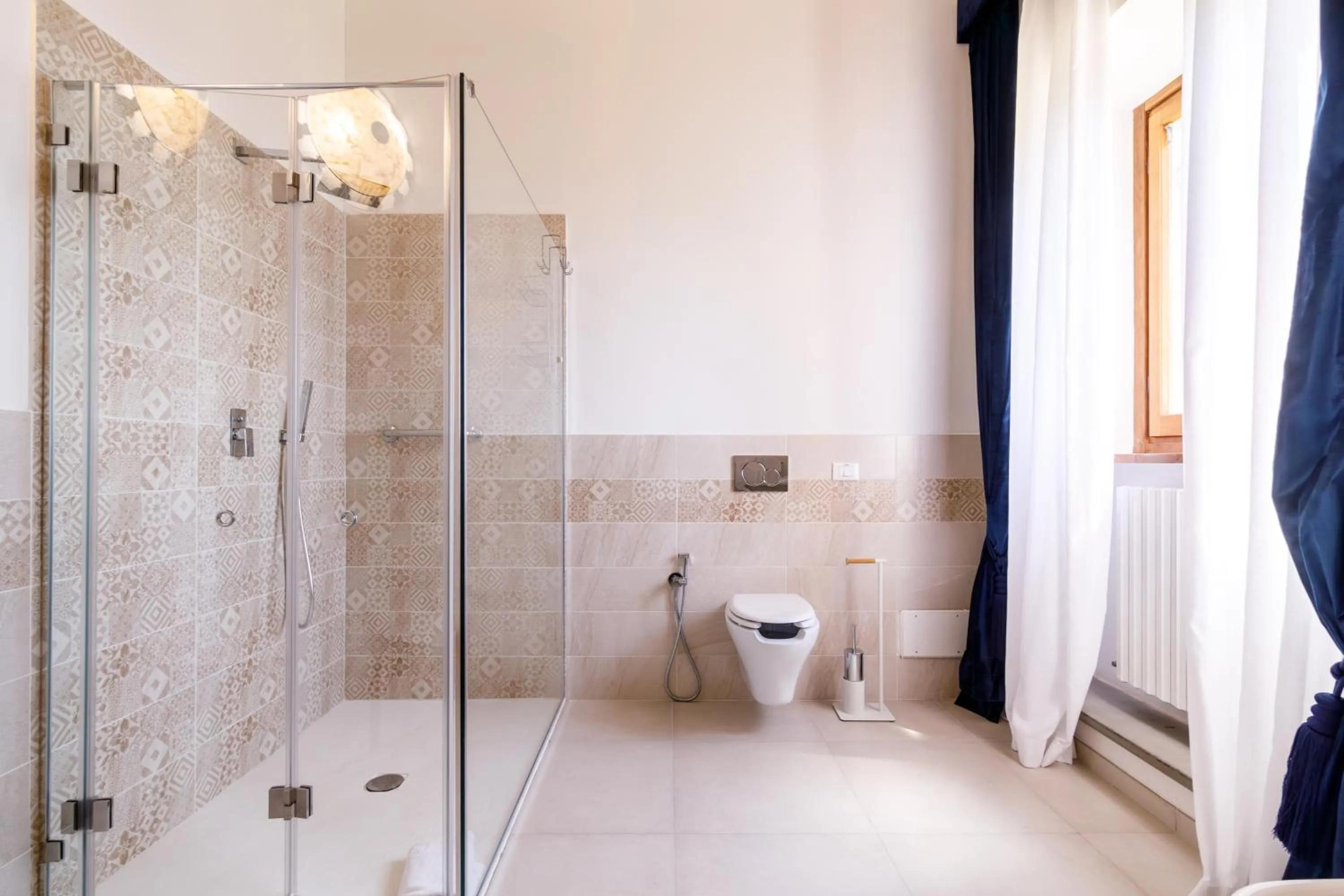 Bathroom in Agriturismo Villa Godenano - Pool&Restaurant