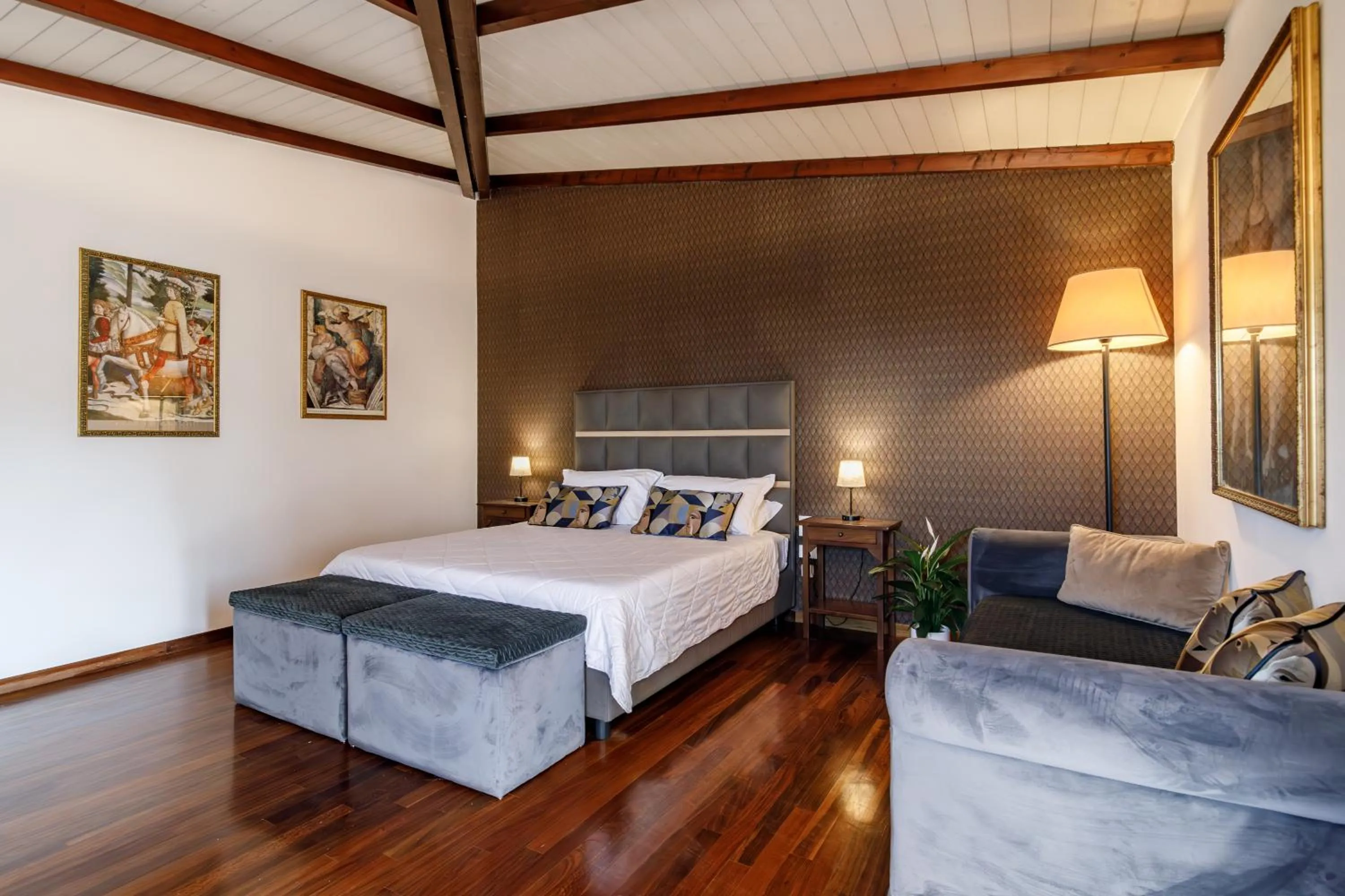 Bed in Agriturismo Villa Godenano - Pool&Restaurant