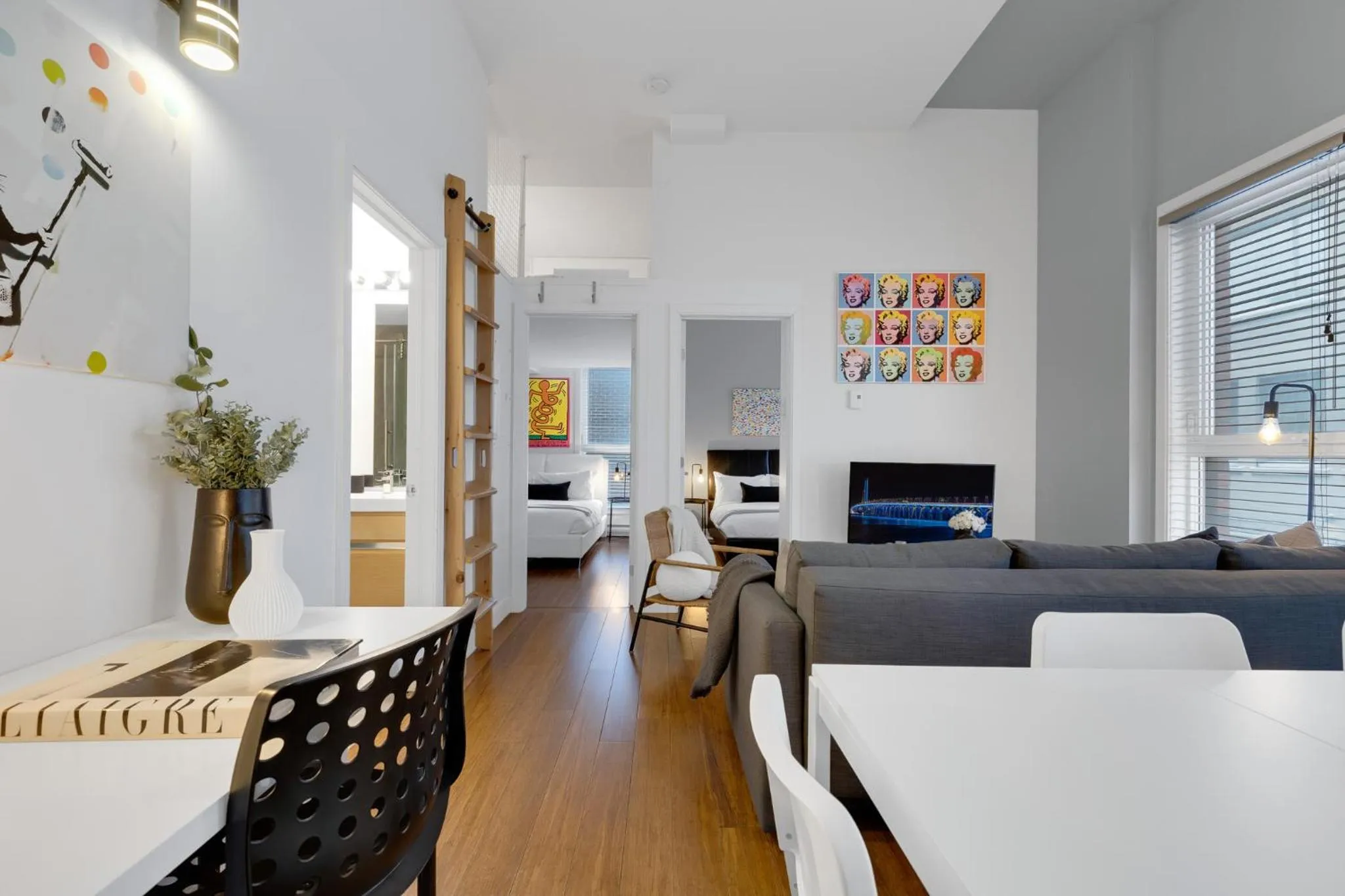 TV and multimedia in LiV MTL Main