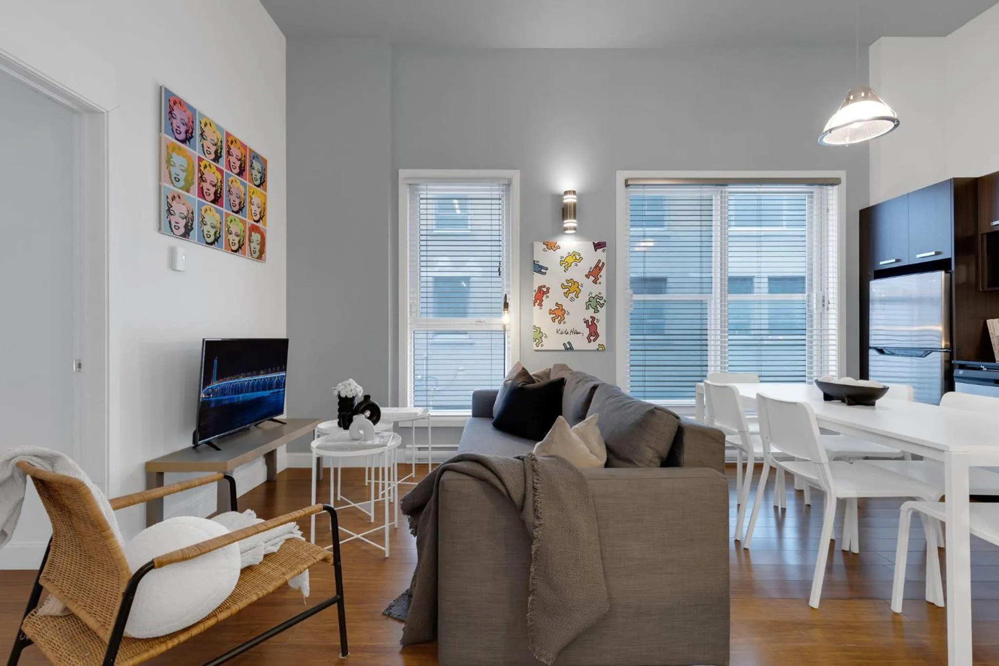 Communal lounge/ TV room in LiV MTL Main