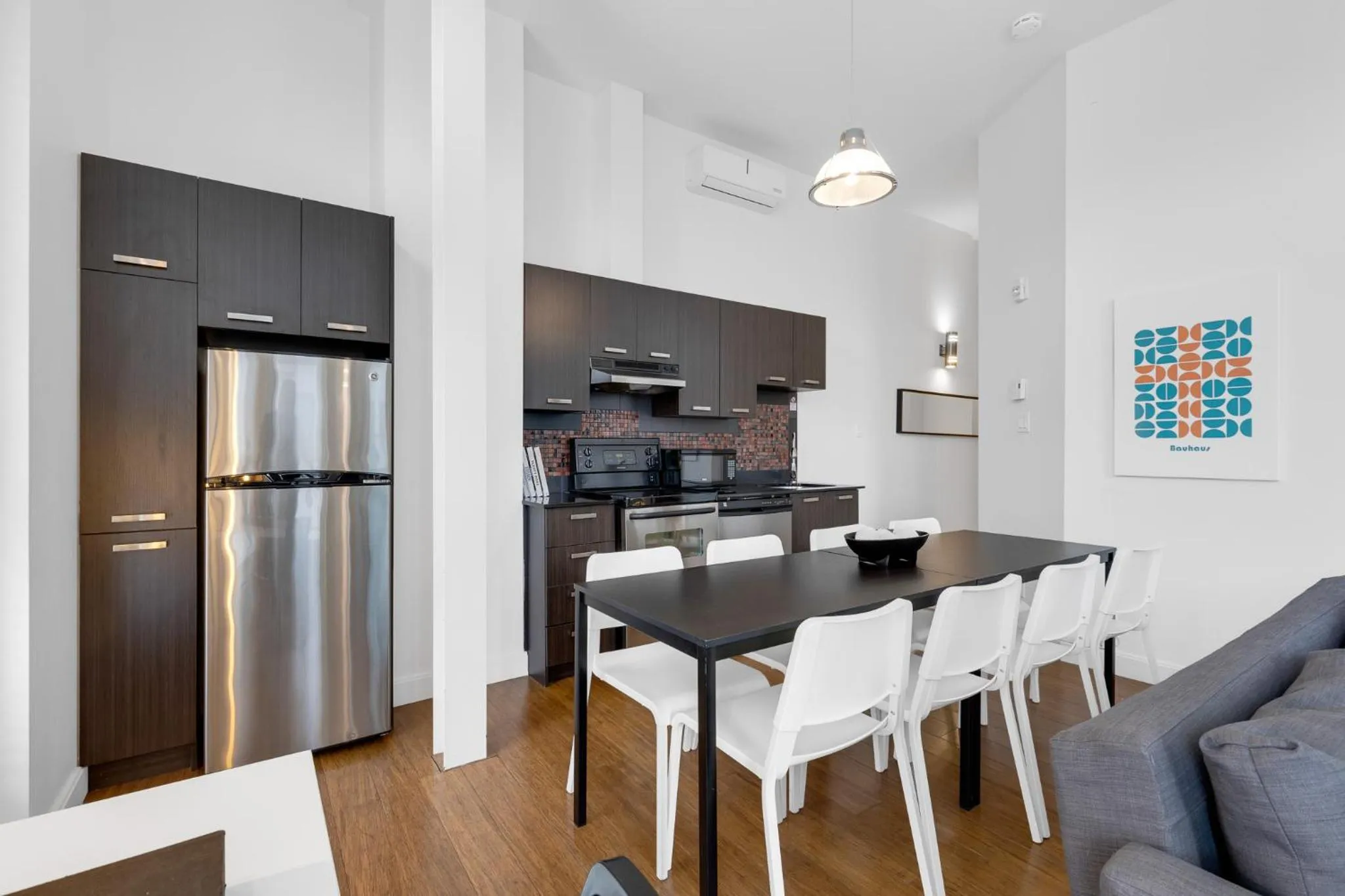 Coffee/tea facilities in LiV MTL Main