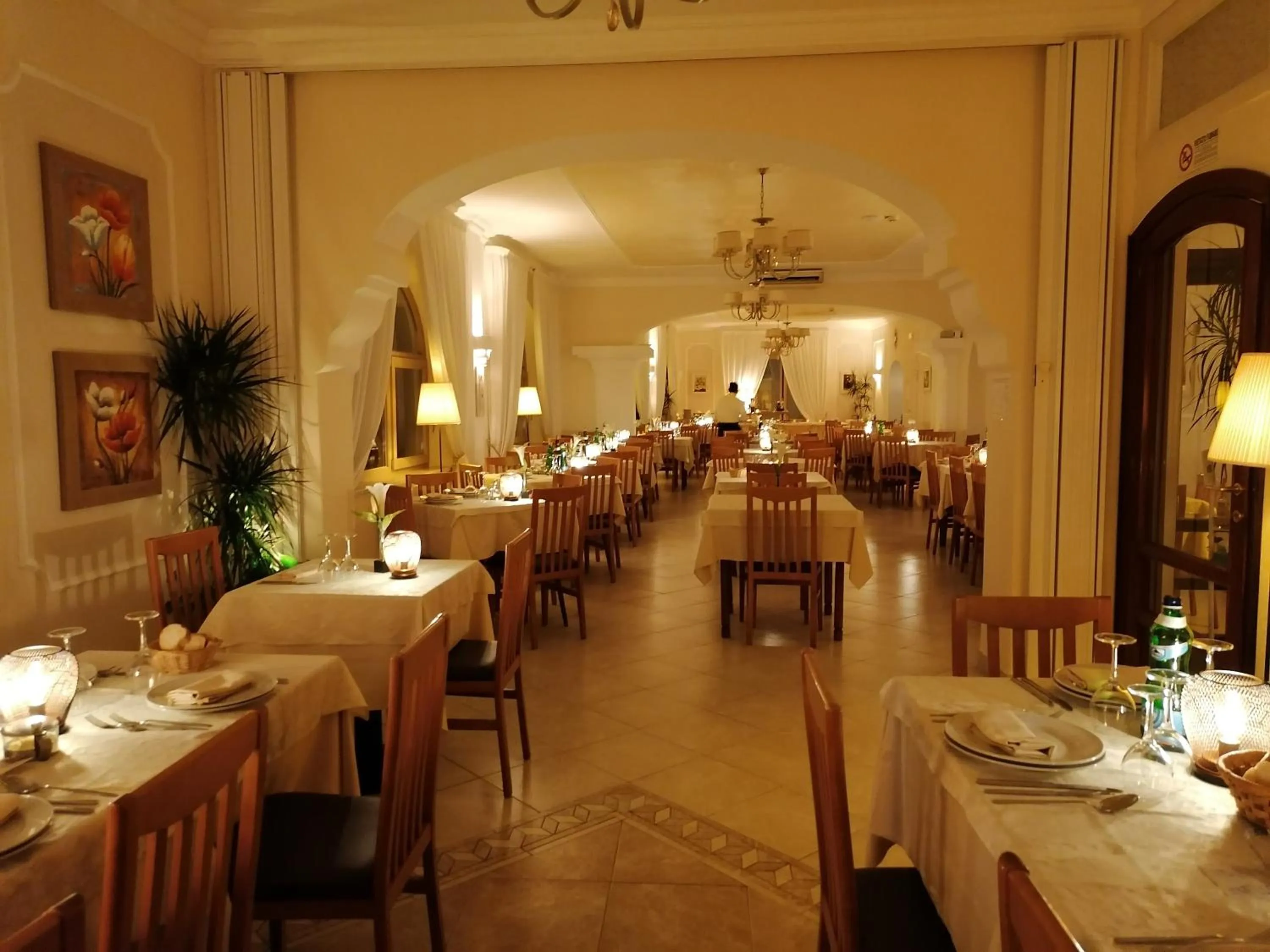 Restaurant/places to eat in Hotel Casa Di Meglio