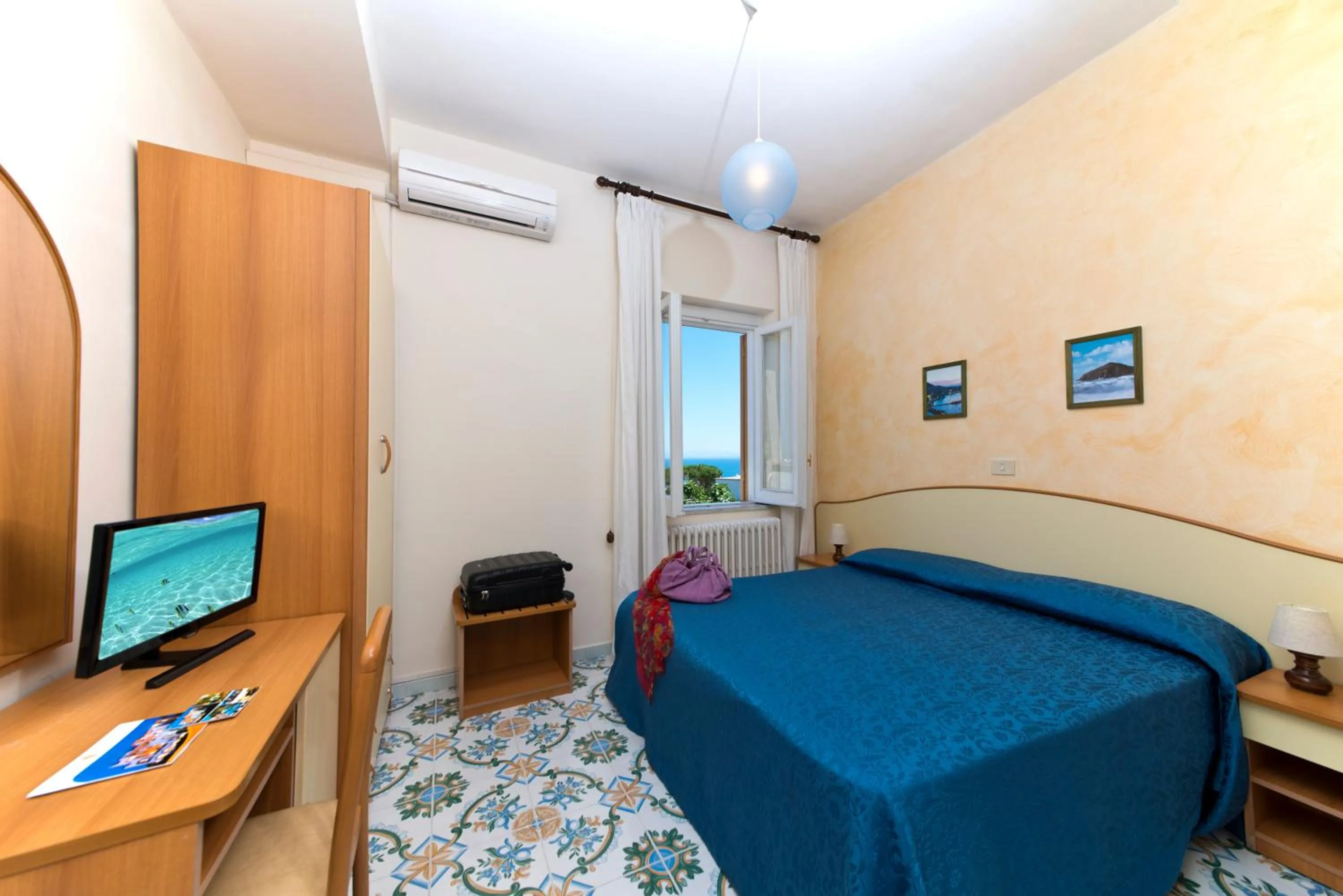 Photo of the whole room, Bed in Hotel Casa Di Meglio