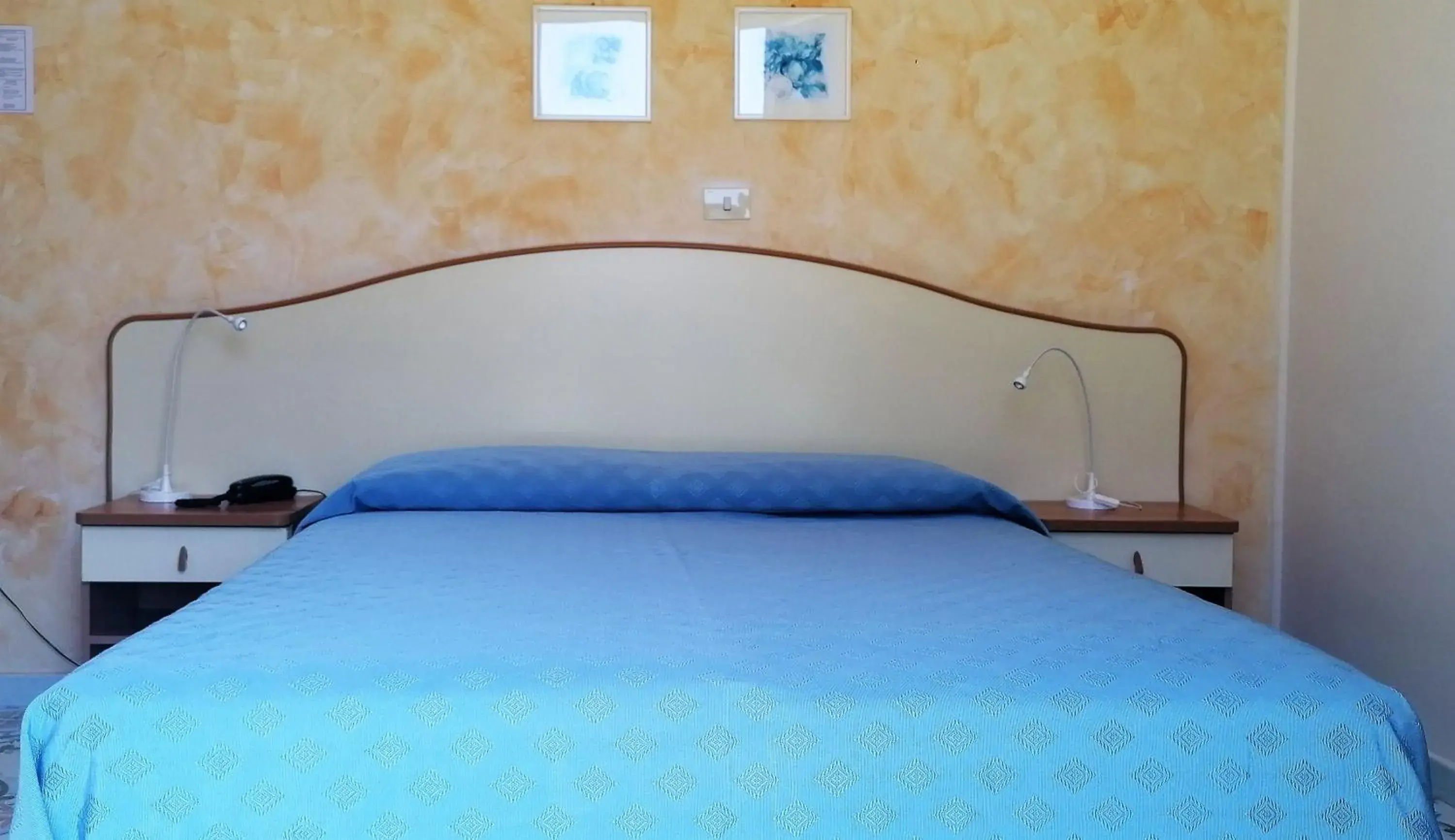 Double Room with Balcony in Hotel Casa Di Meglio Double Room with Balcony in Hotel Casa Di Meglio