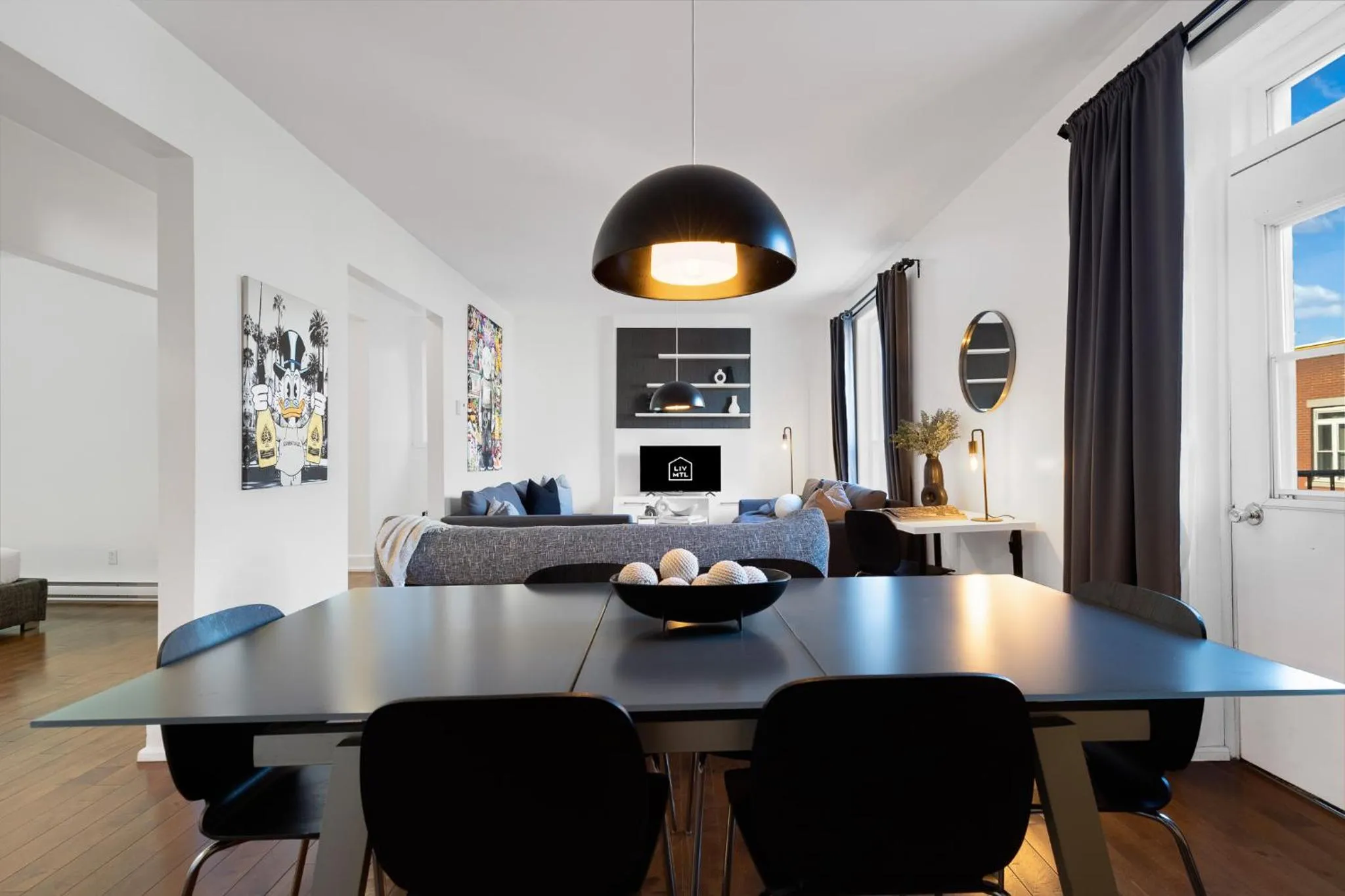 TV and multimedia in LiV MTL Chic