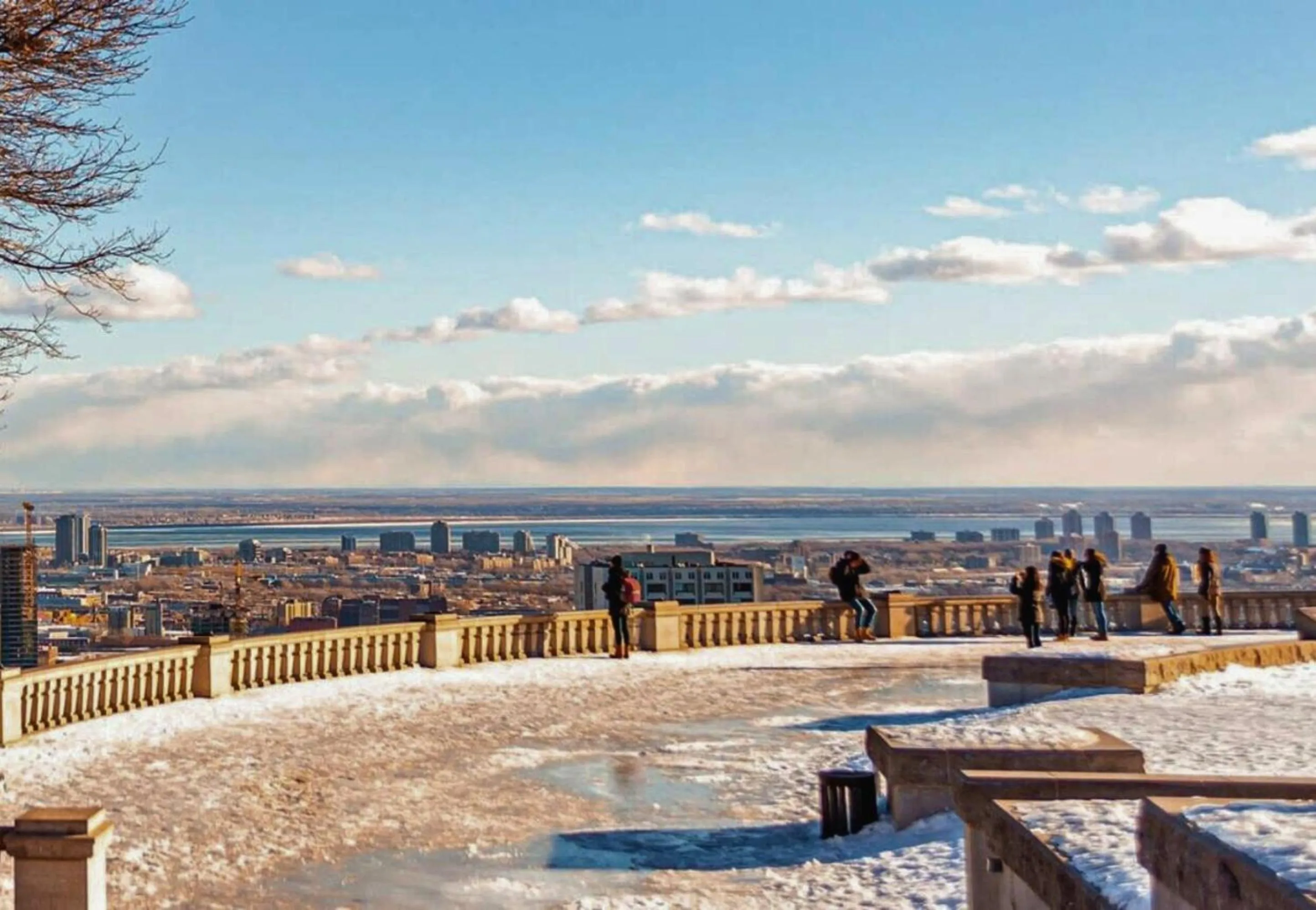 Nearby landmark in LiV MTL Chic