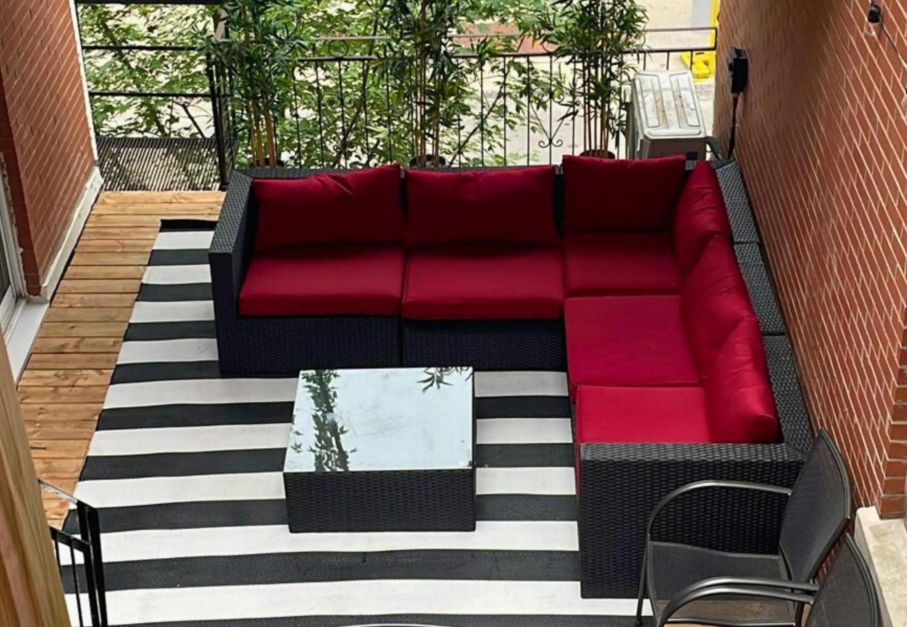 Patio in LiV MTL MTL