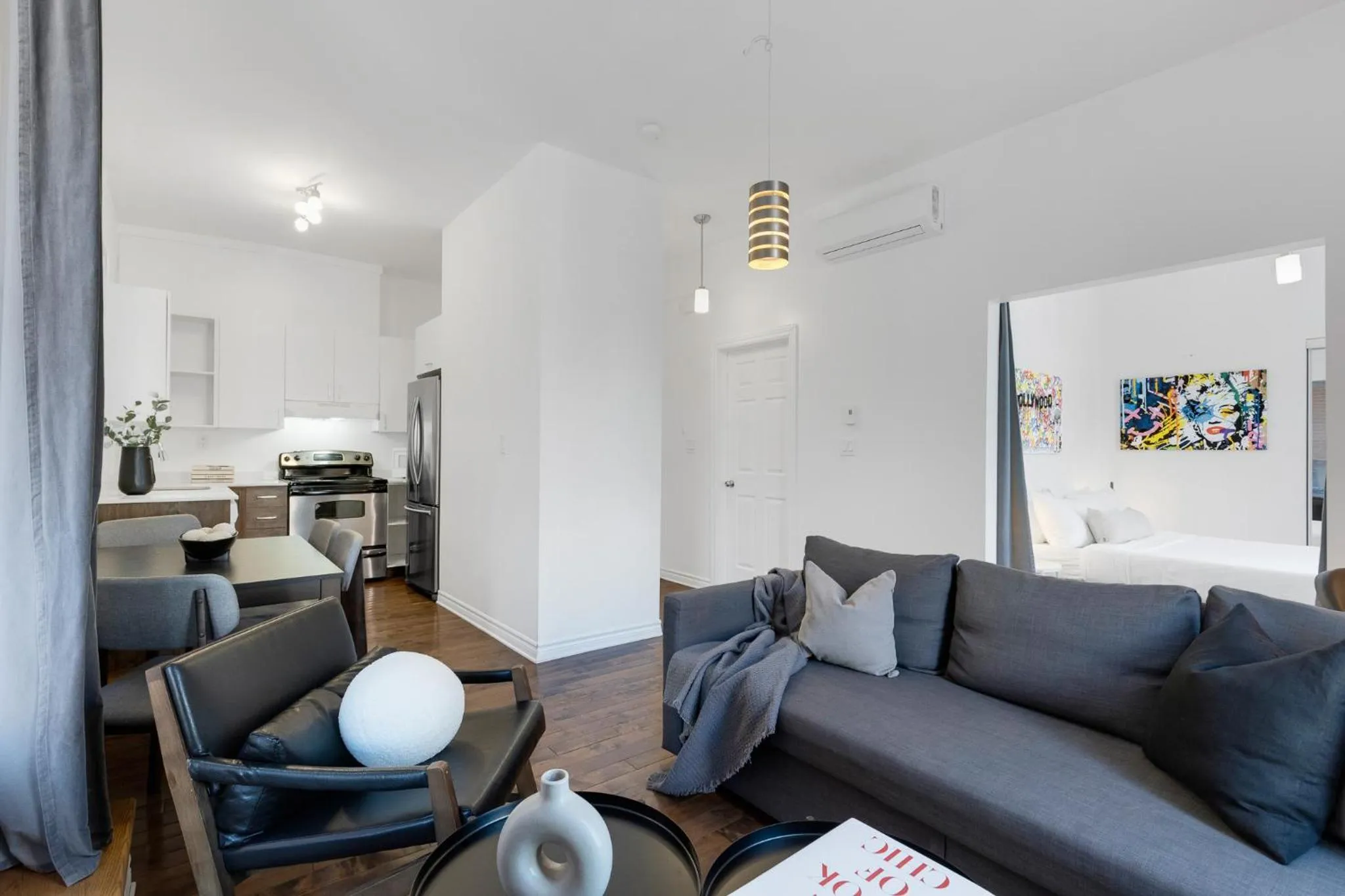 Kitchen or kitchenette in LiV MTL MTL