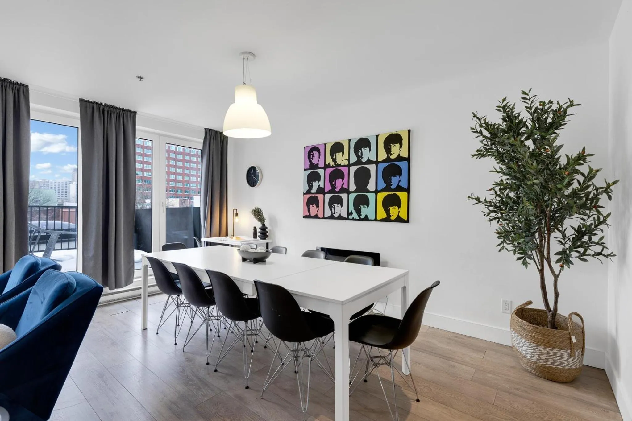 Living room in LiV MTL Downtown