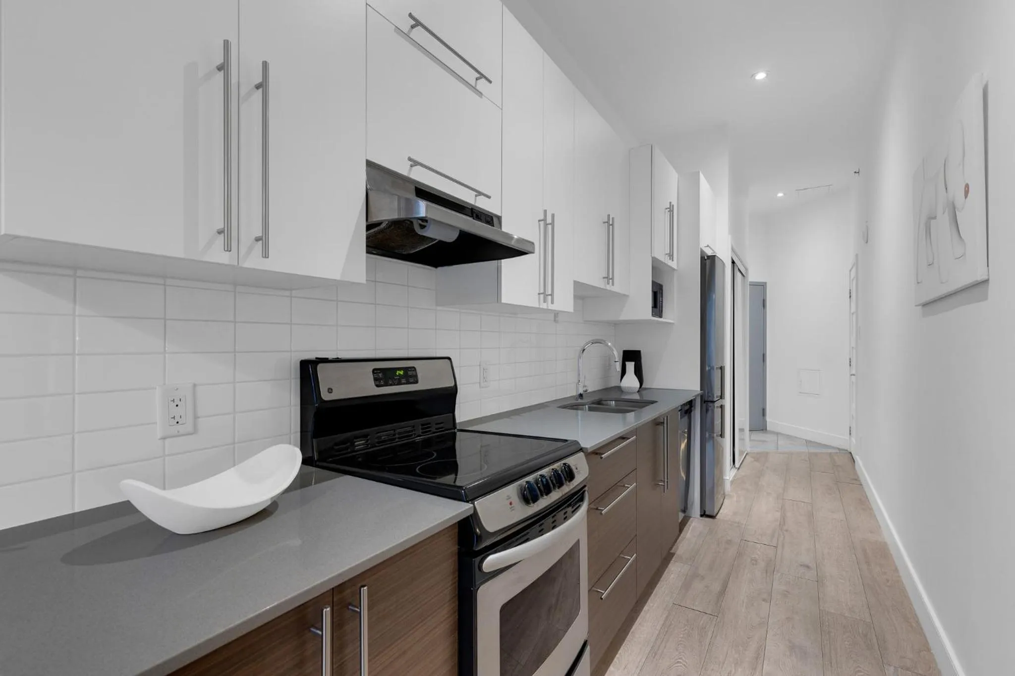 Kitchen or kitchenette in LiV MTL Downtown