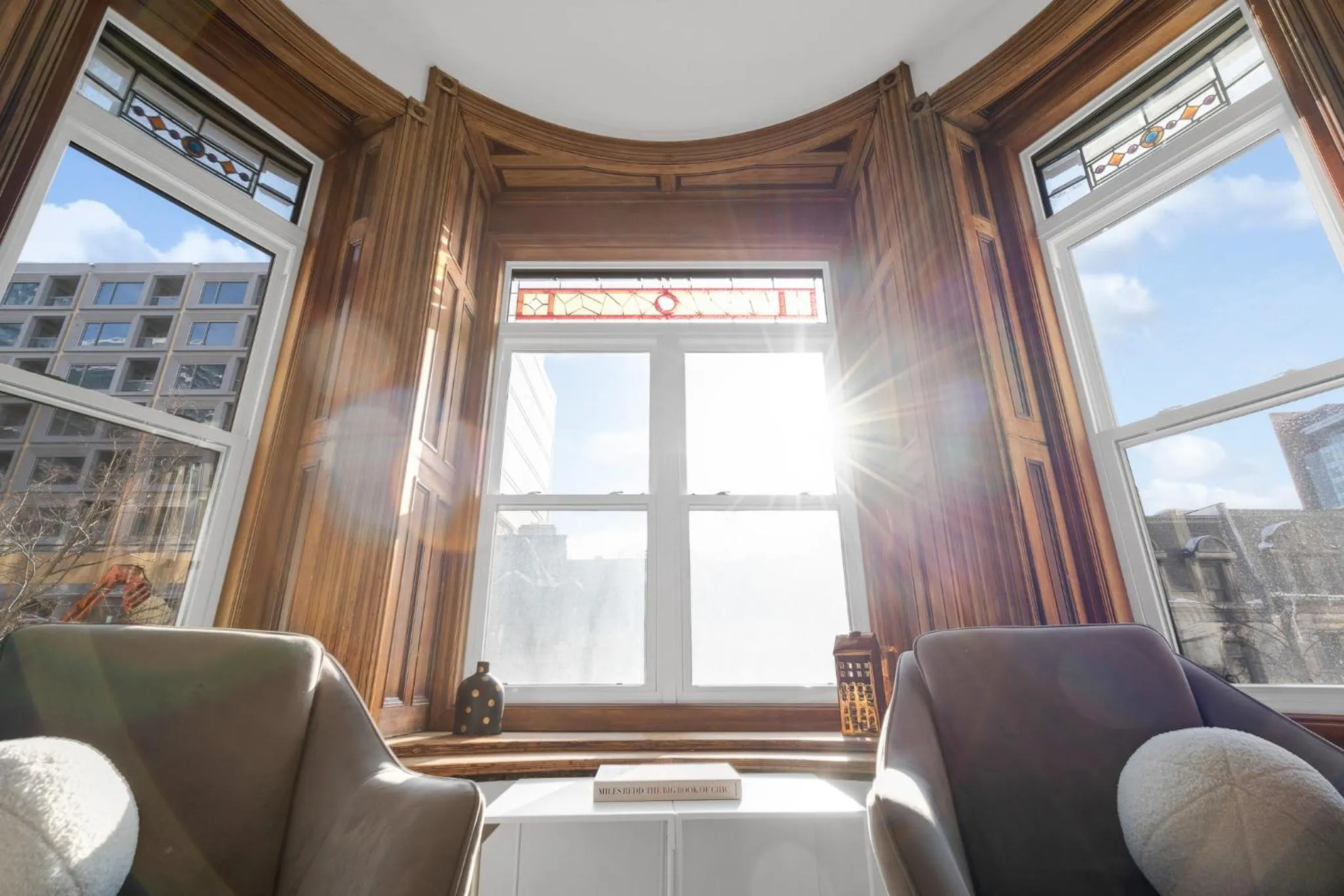 Day in LiV MTL Downtown