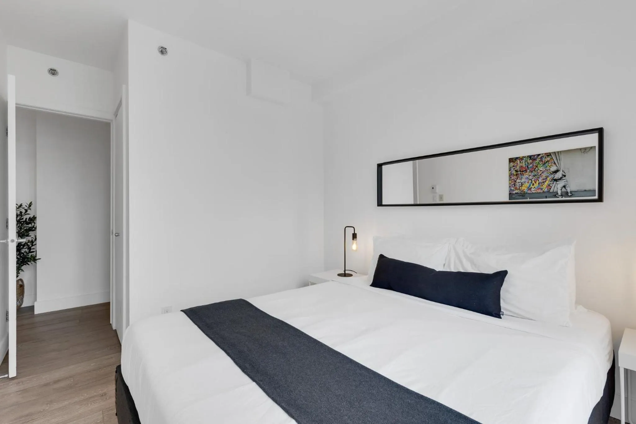 Bed in LiV MTL Downtown