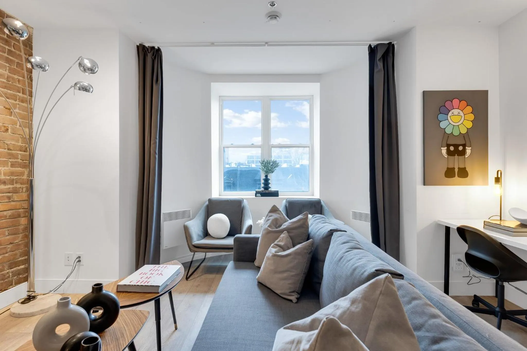 TV and multimedia in LiV MTL Downtown