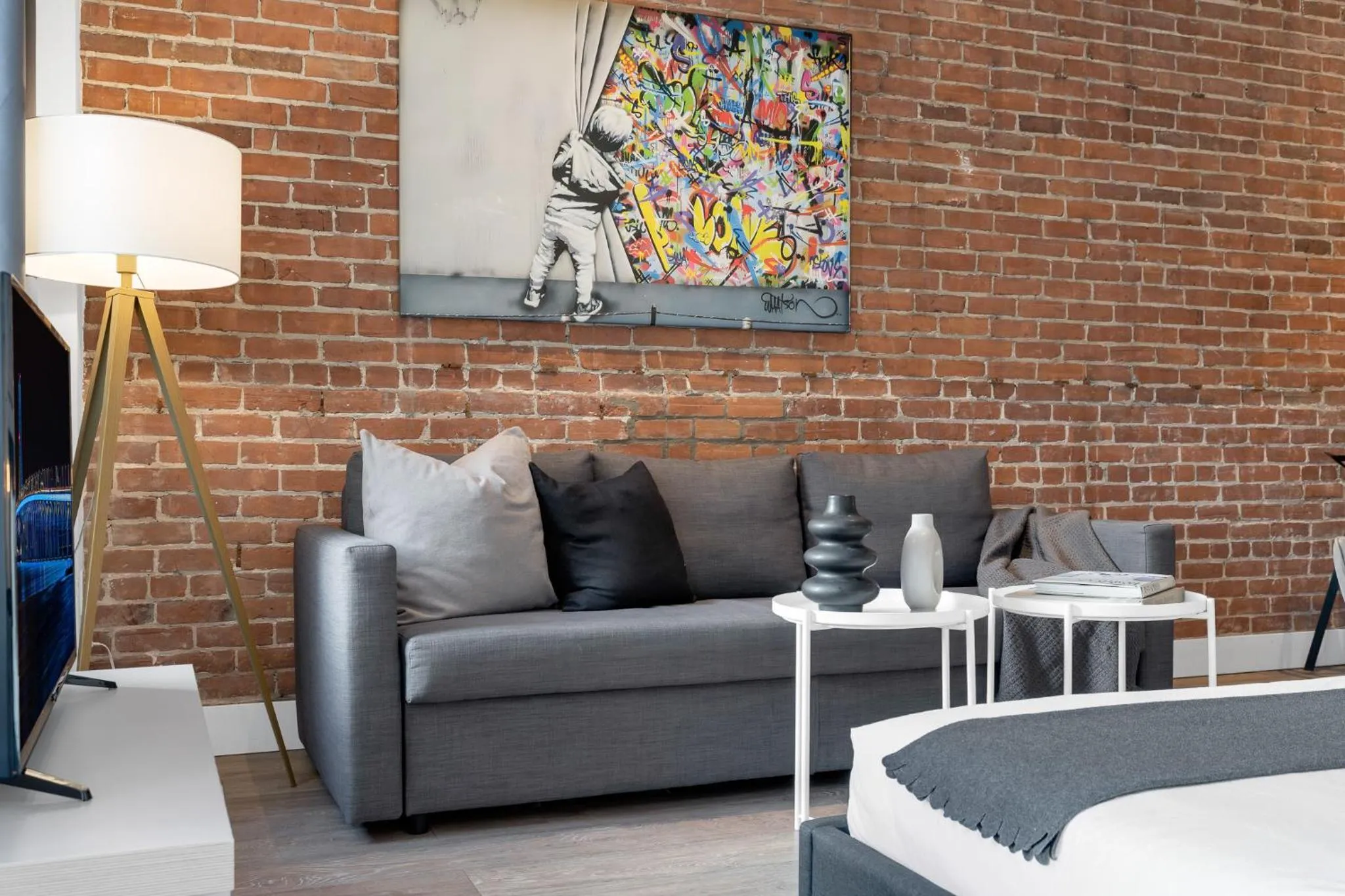 Coffee/tea facilities in LiV MTL Downtown