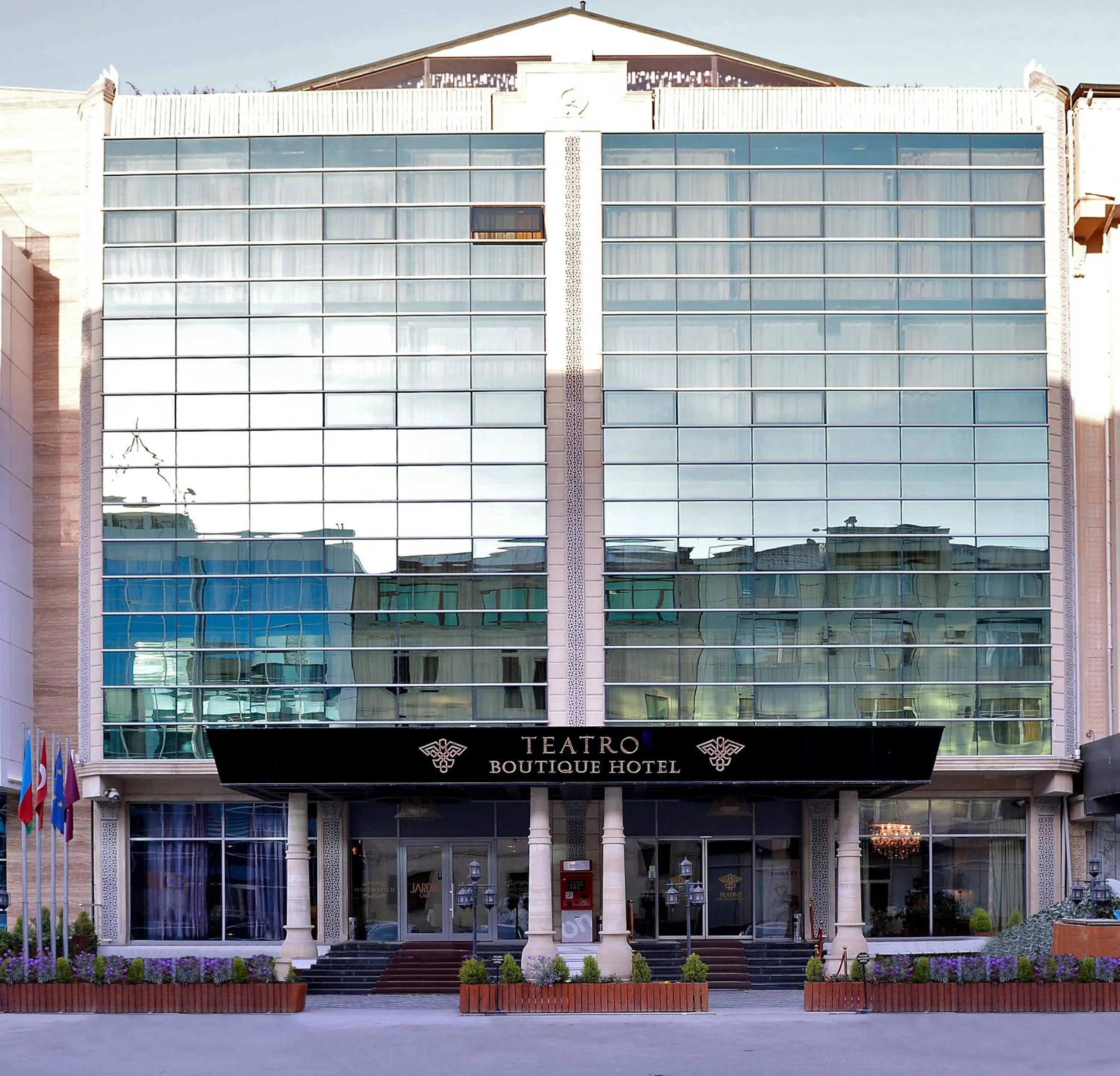 Facade/entrance in Teatro Boutique Hotel