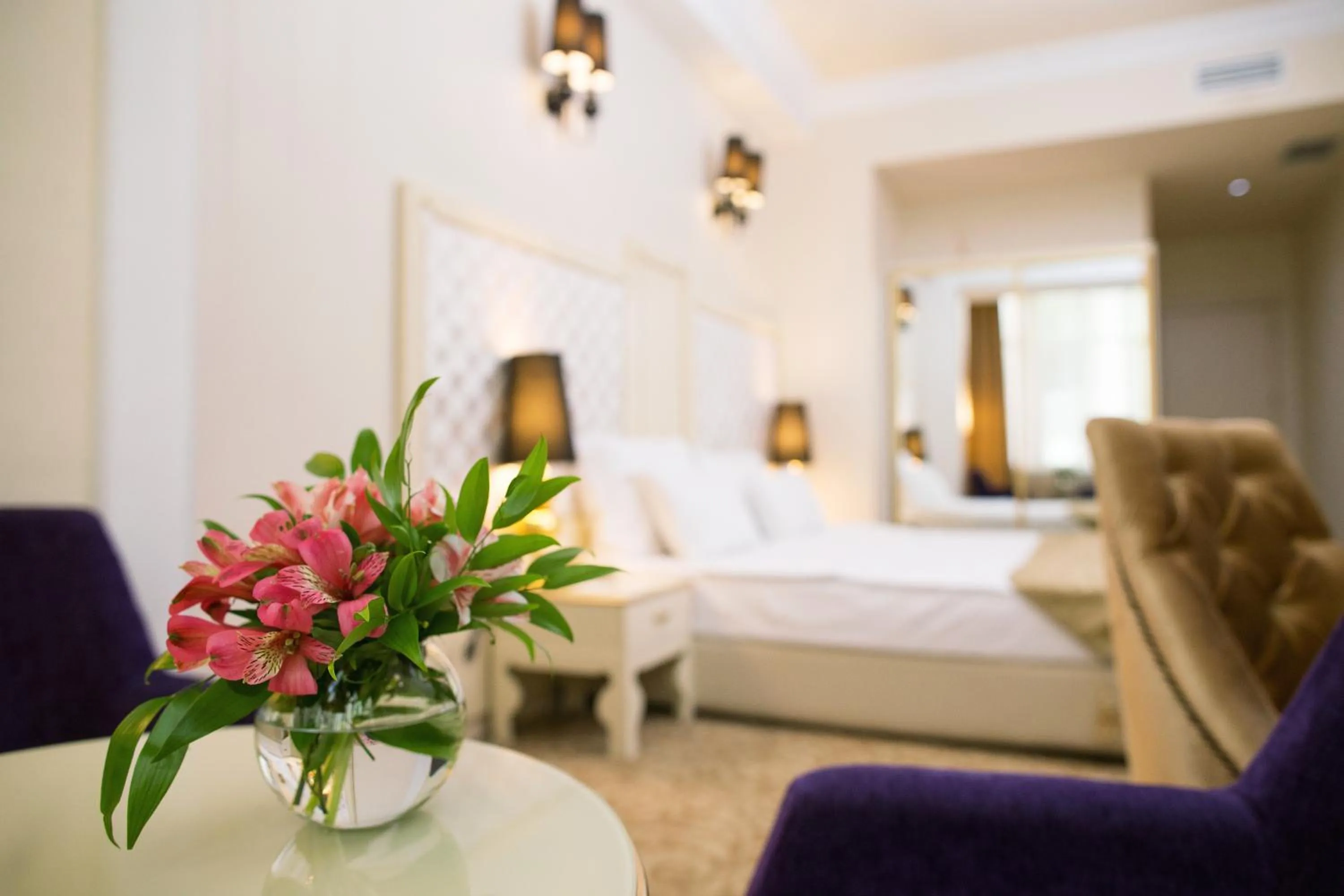 Decorative detail, Bed in Teatro Boutique Hotel