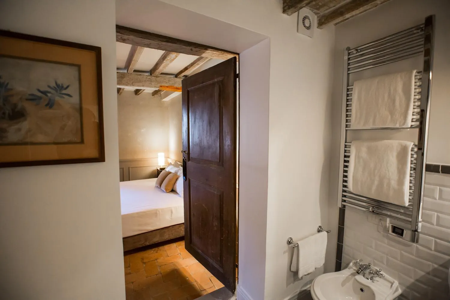Bathroom, Bed in Oltrarno Splendid