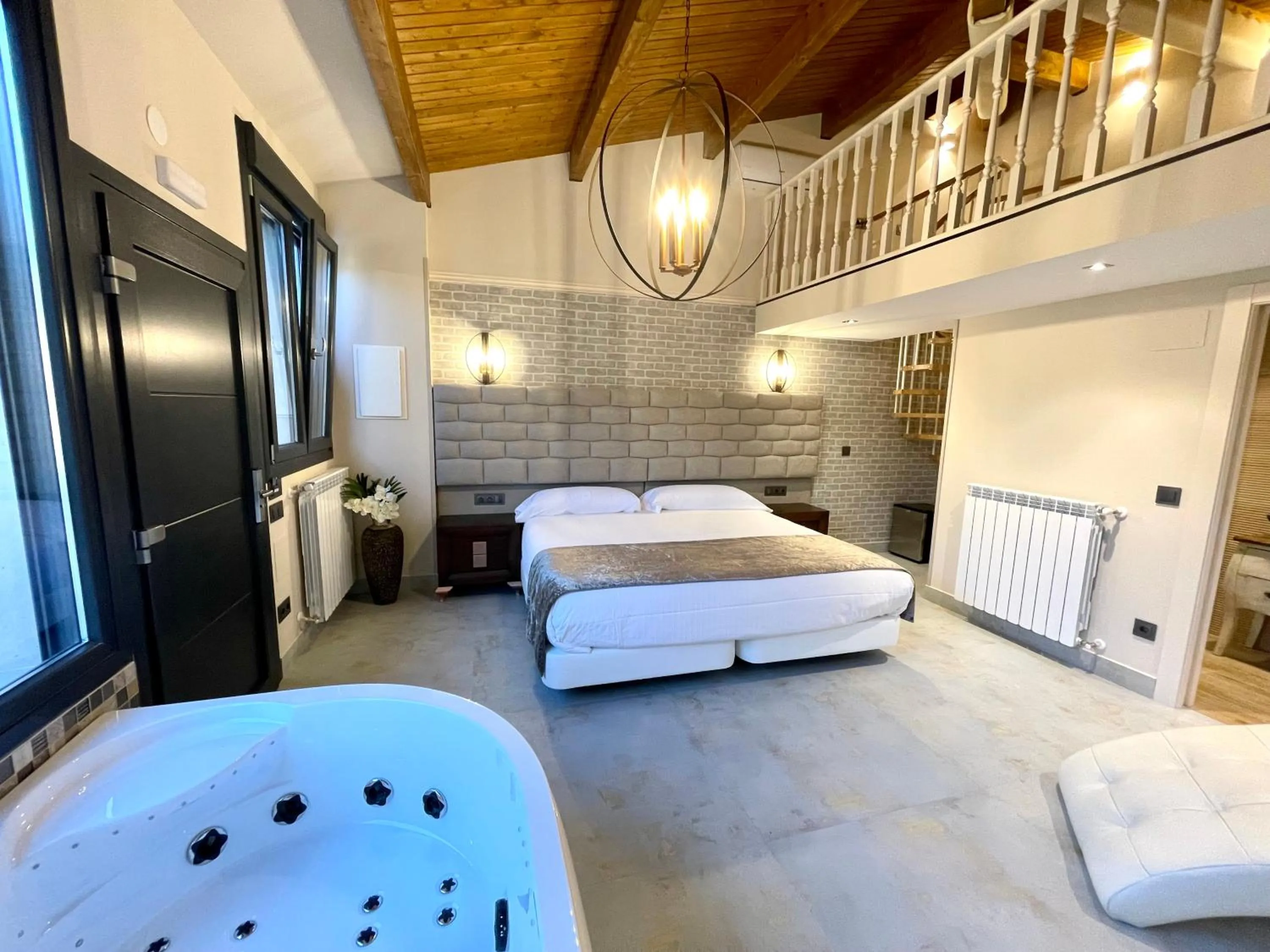 Bedroom, Bed in Akla Hotel Suites Valles Pasiegos