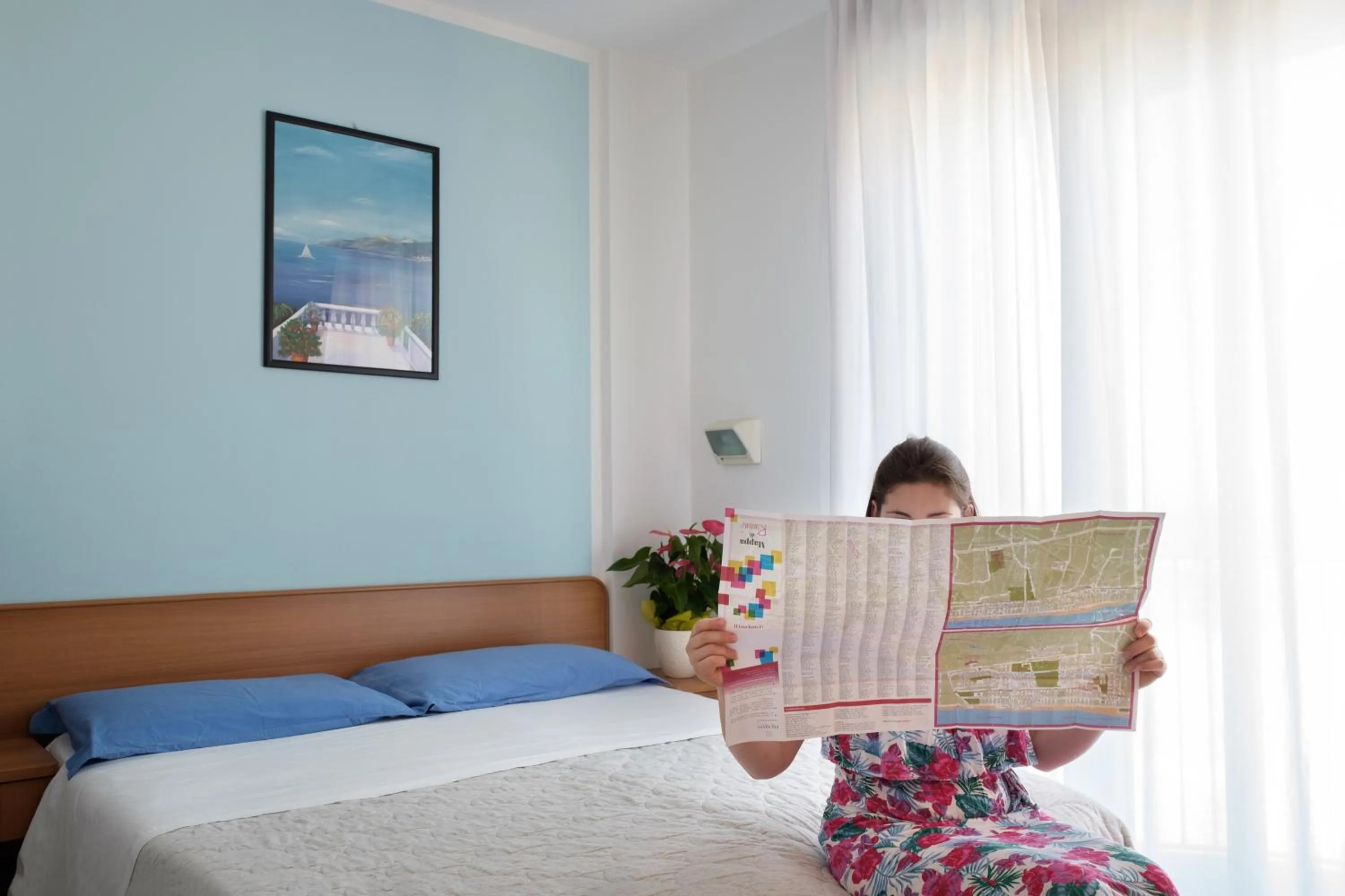 Staff, Bed in Hotel Emilia