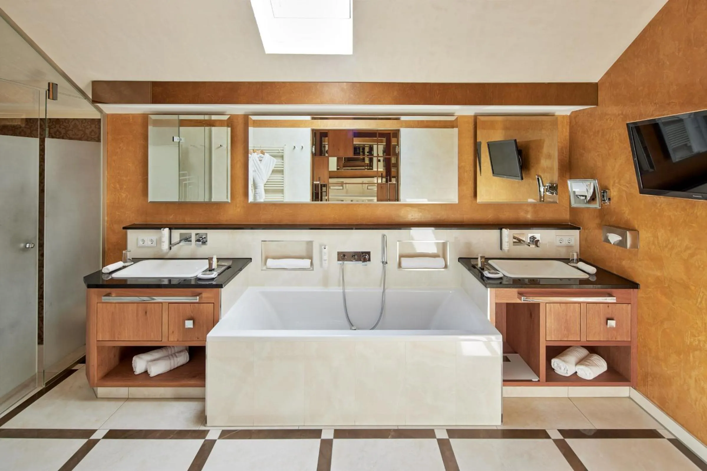 Bathroom in Wellness- & Sporthotel Jagdhof