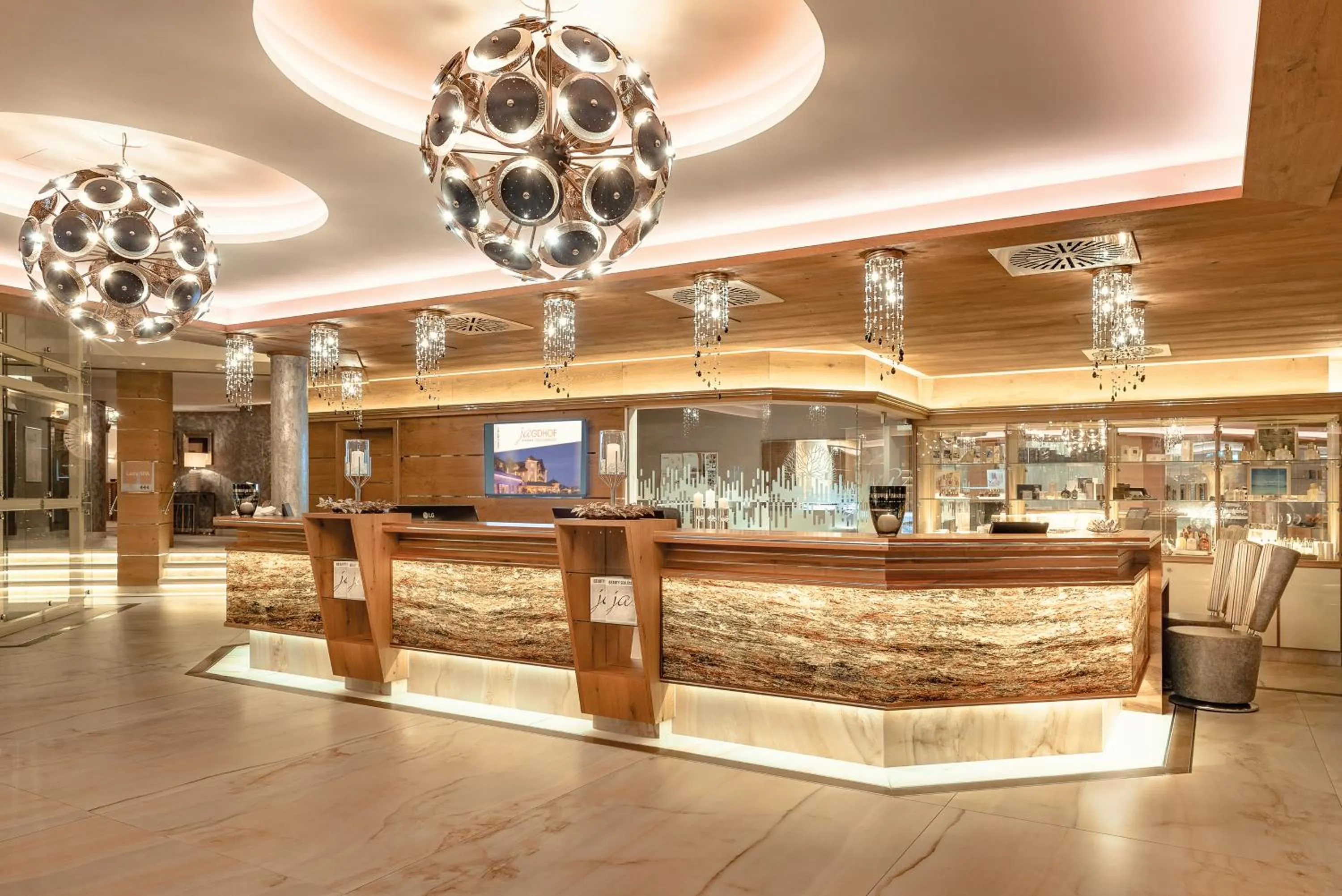 Lobby or reception in Wellness- & Sporthotel Jagdhof
