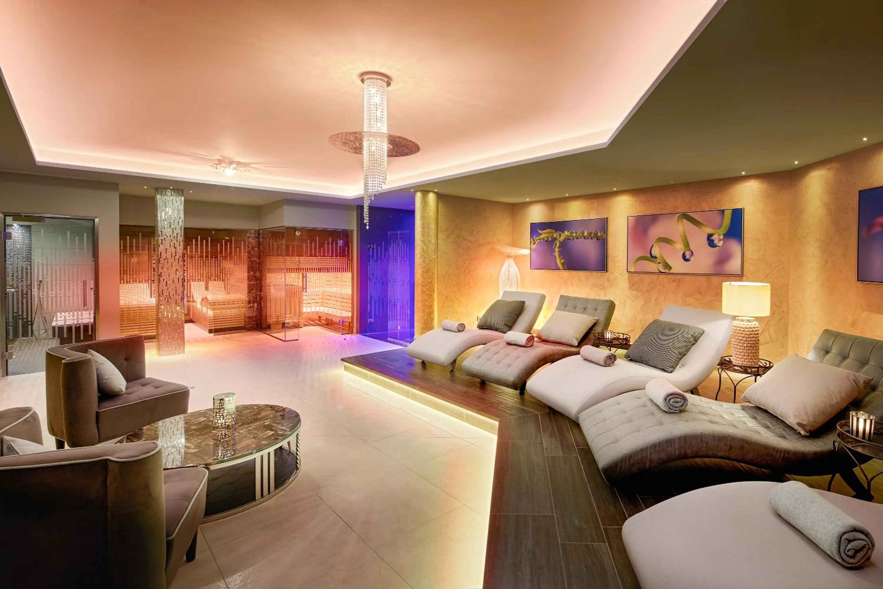 Spa and wellness centre/facilities in Wellness- & Sporthotel Jagdhof