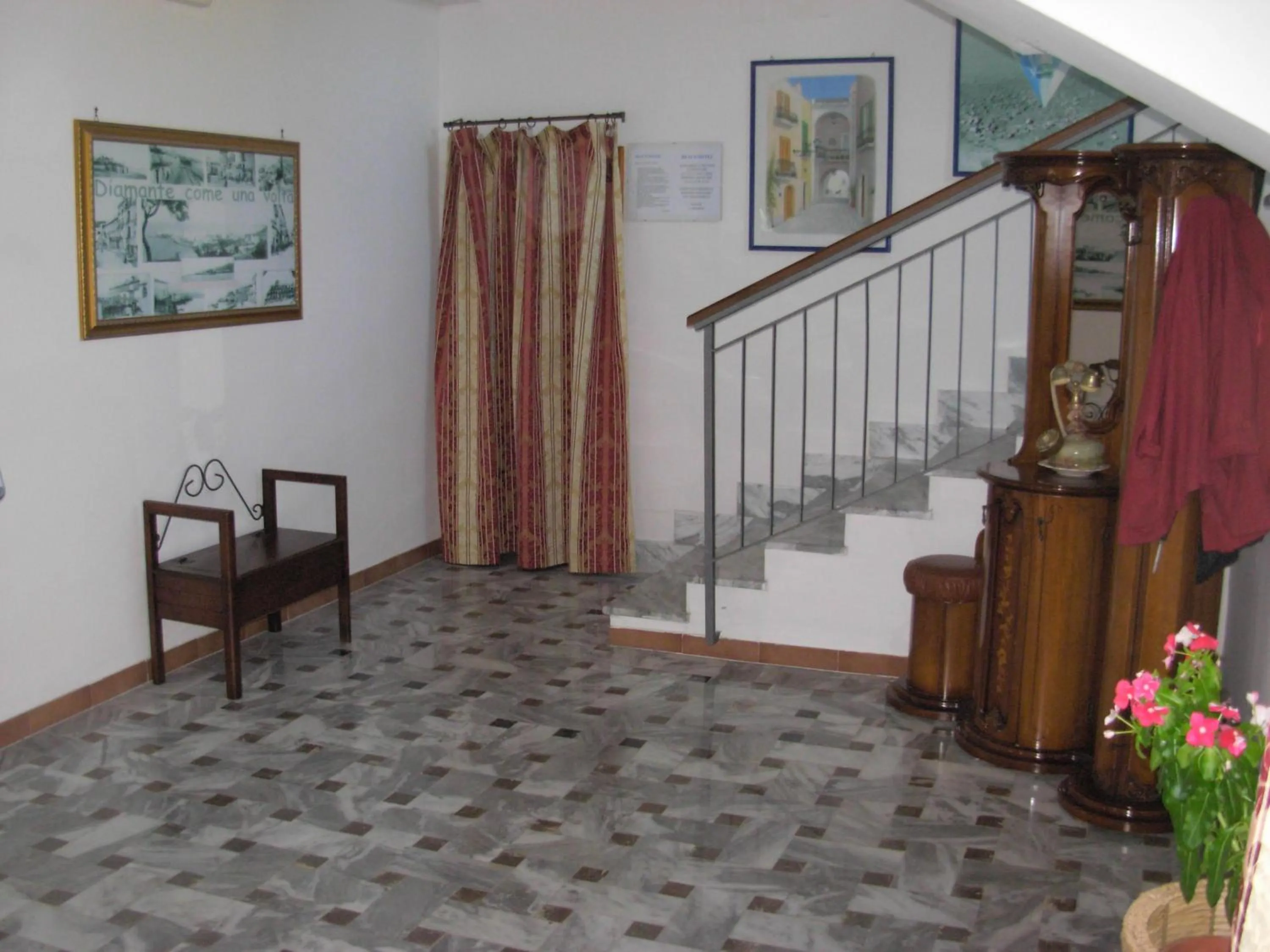 Area and facilities in Beach Hotel