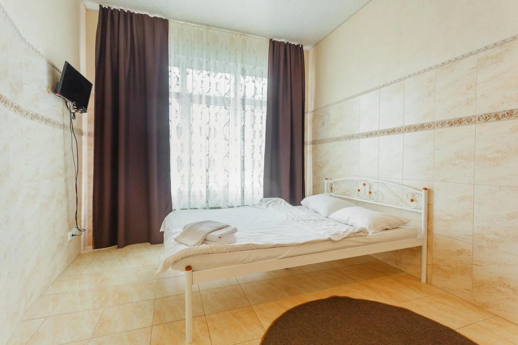 Bedroom, Bed in Pechersk House