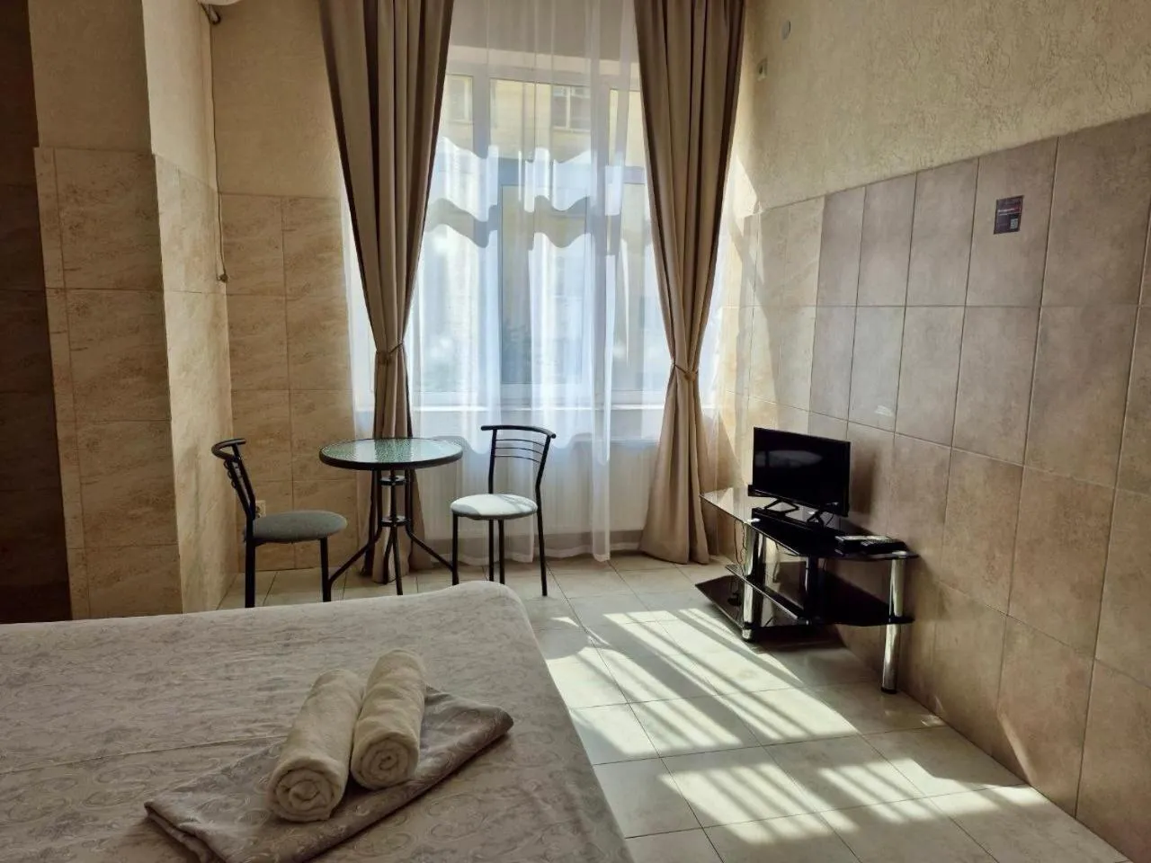 Photo of the whole room, Bed in Pechersk House