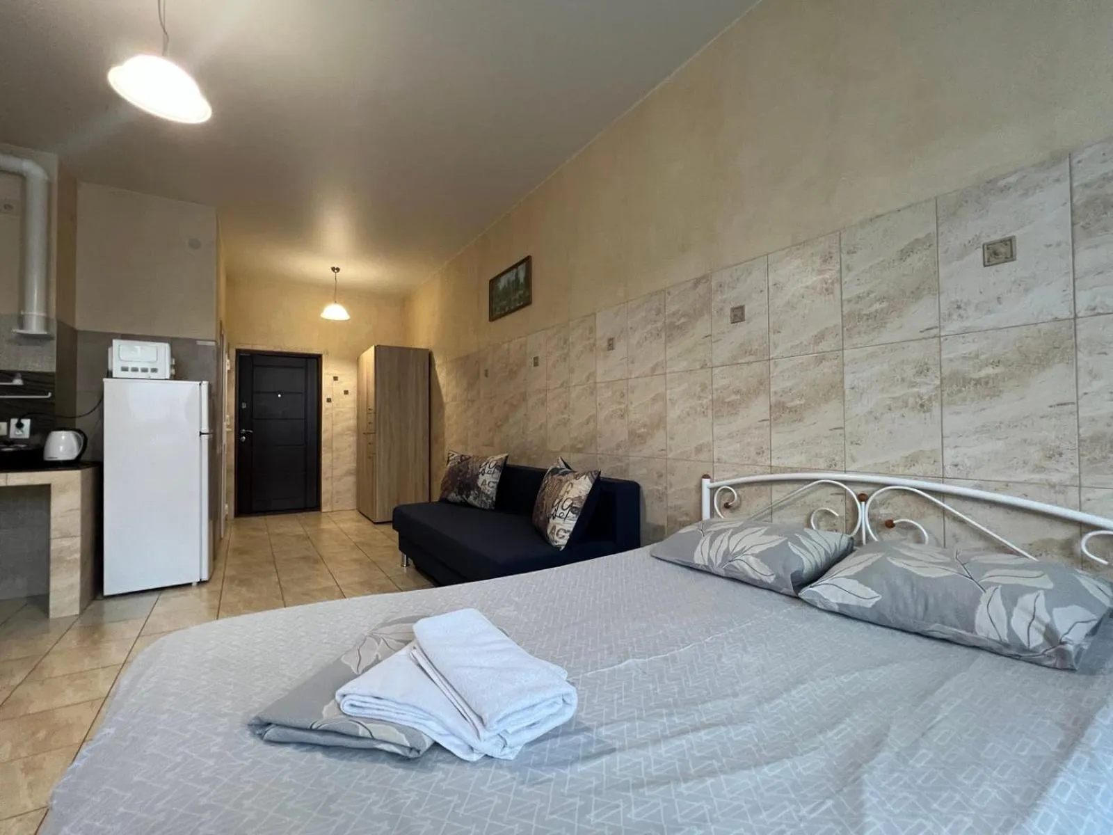 Photo of the whole room, Bed in Pechersk House