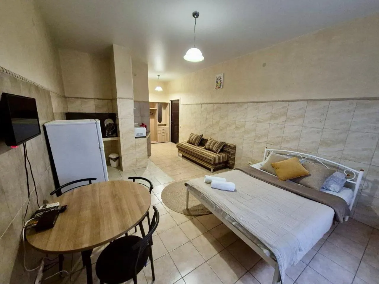 Photo of the whole room, Bed in Pechersk House