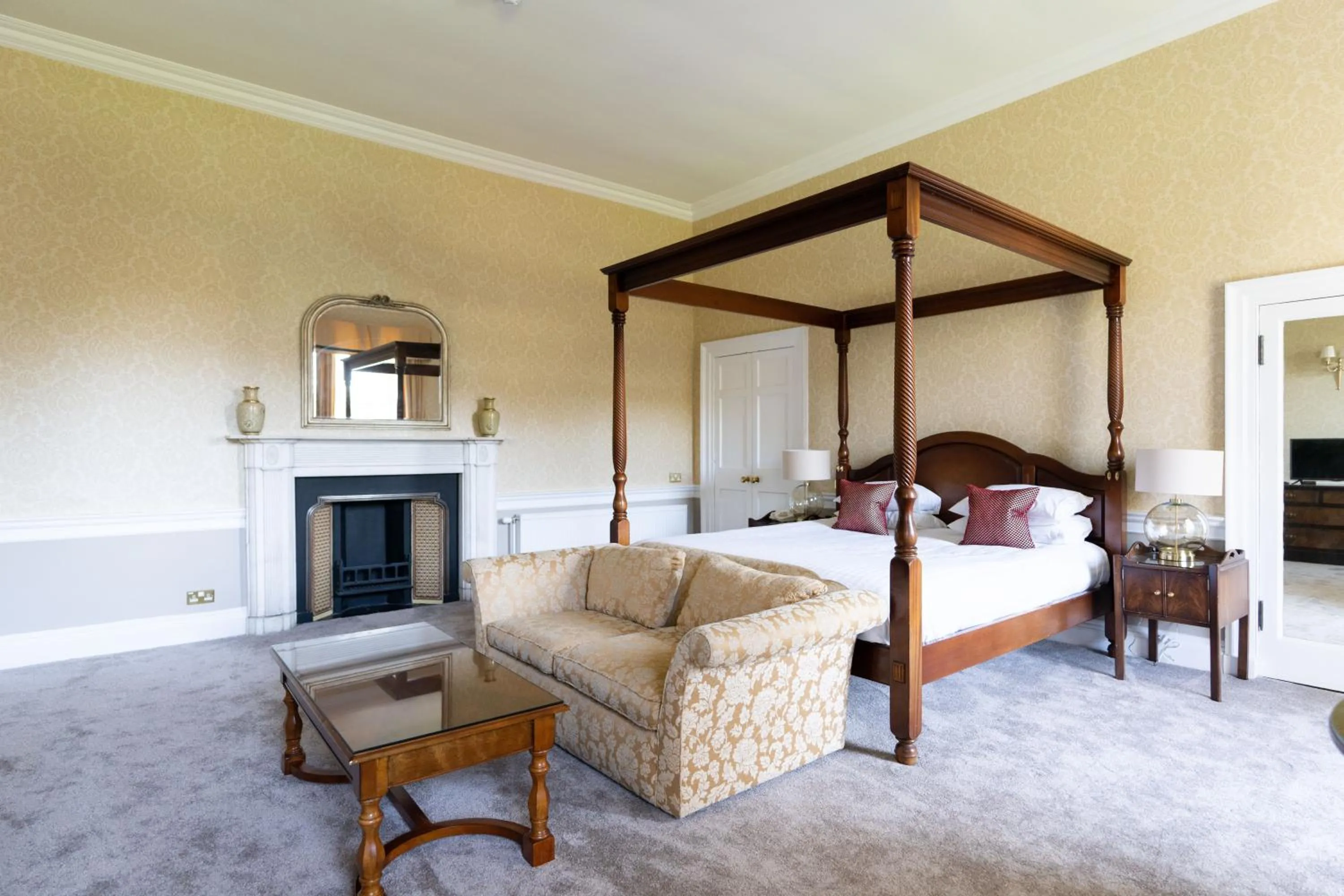 Bed in Balbirnie House Hotel
