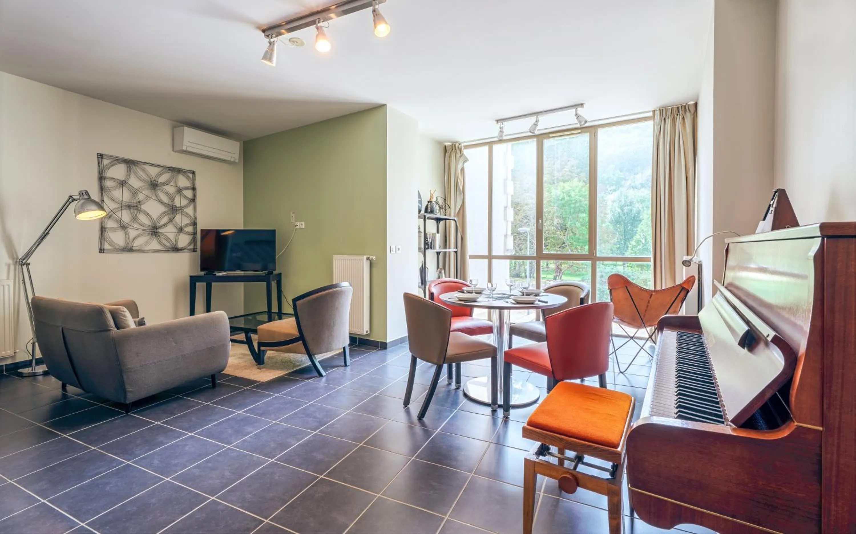 TV and multimedia in Tempologis - Chateau de la Rochette