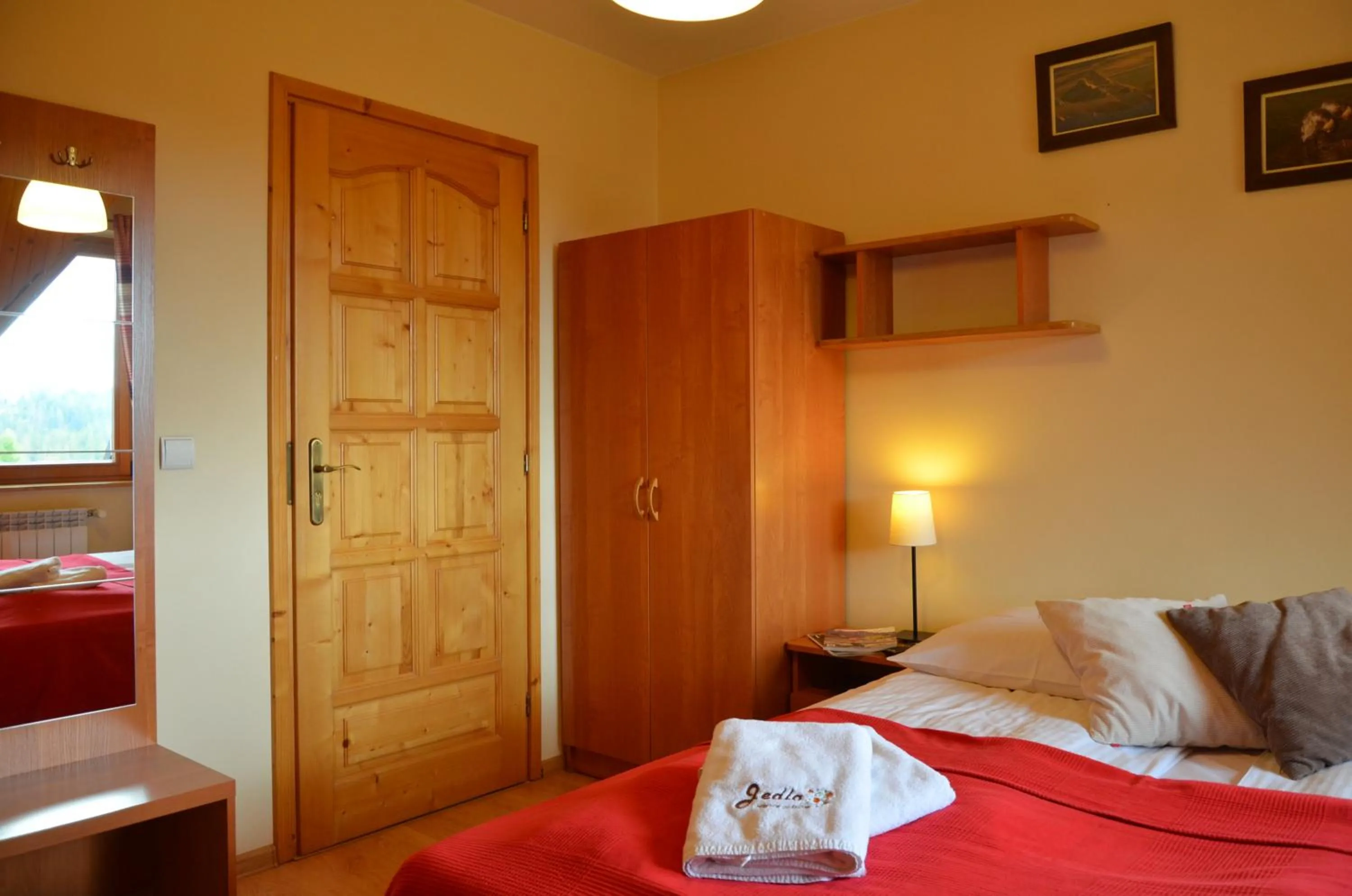Bed in Jedla Miejsce Gościnne