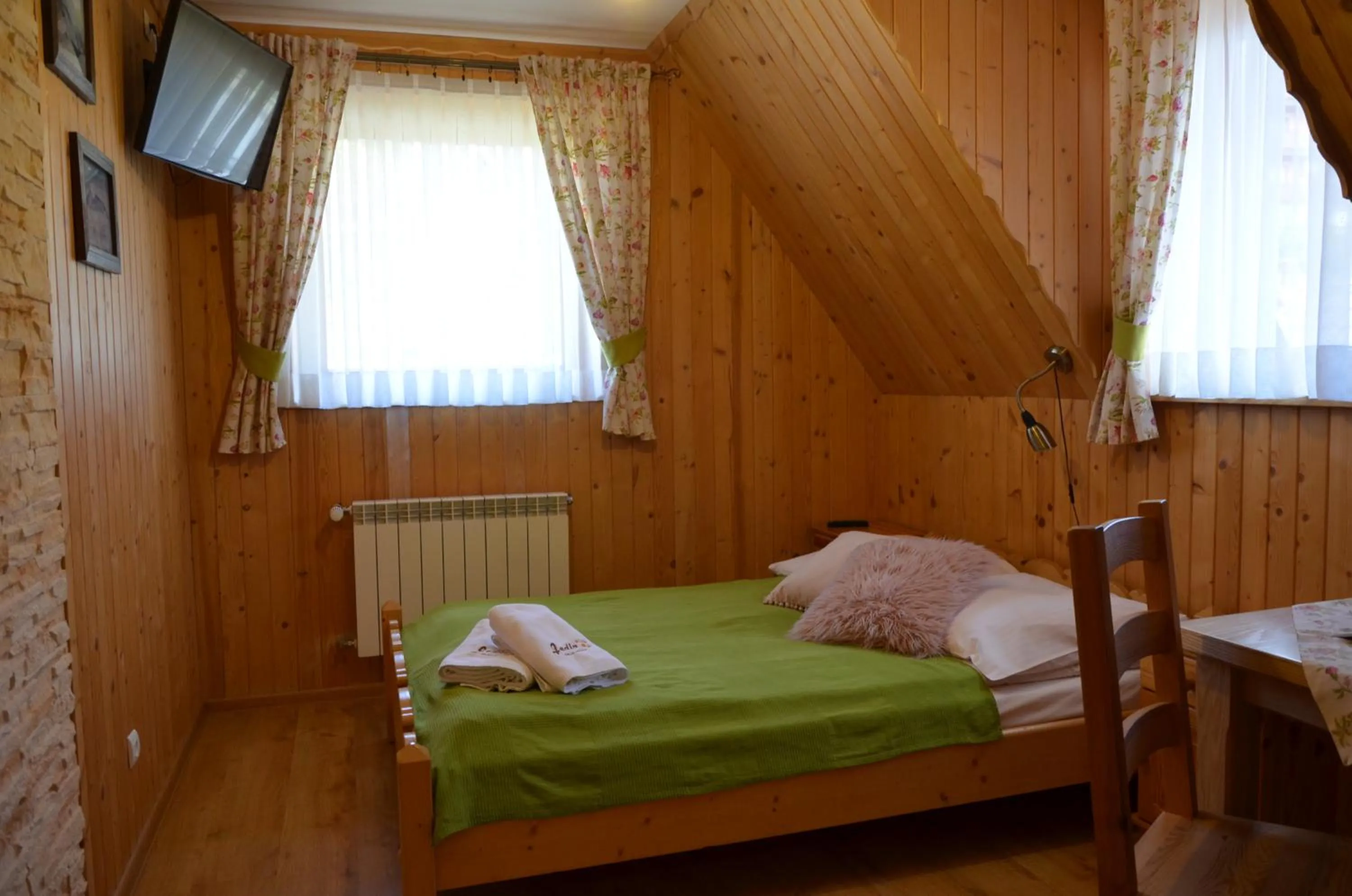 Bed in Jedla Miejsce Gościnne